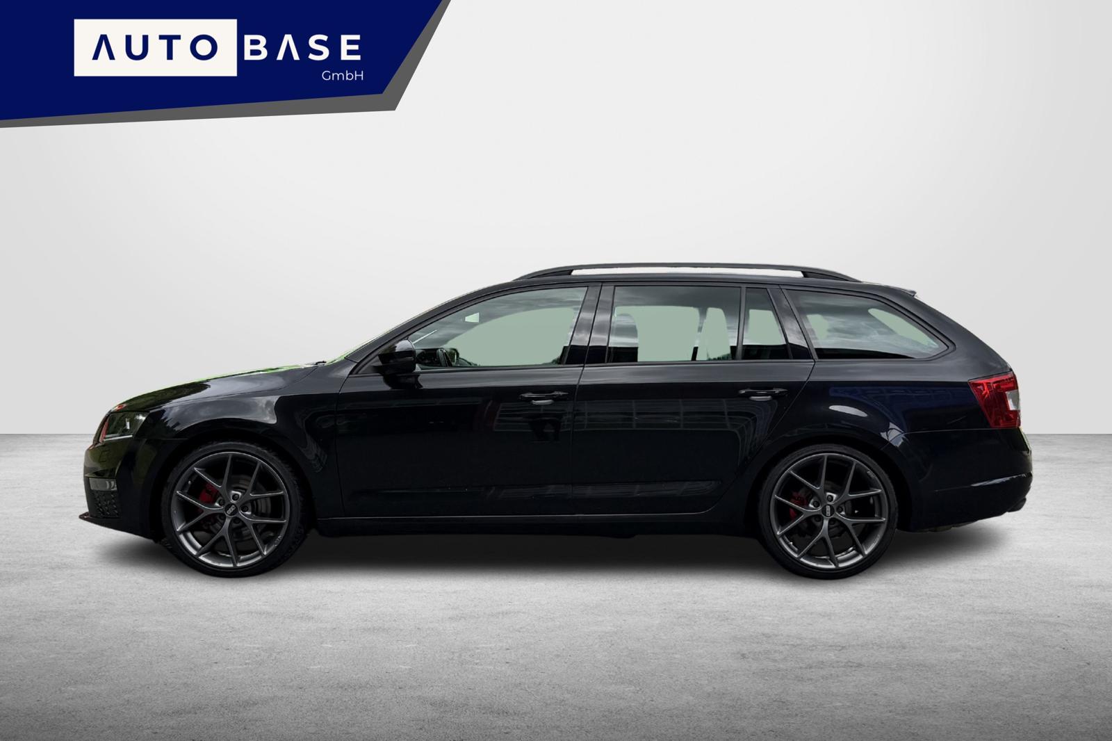 SKODA Octavia Combi 2.0 TDI RS 4x4 DSG * CH Fahrzeug *-image-1
