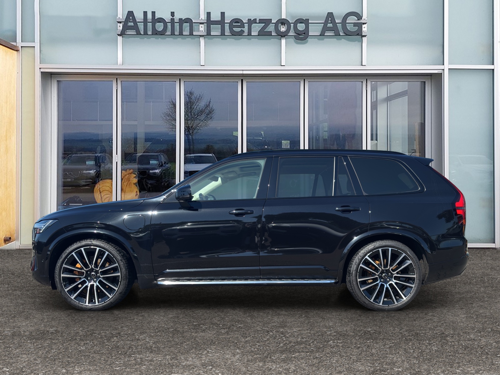 VOLVO XC90 2.0 T8 TE Ultra Dark eAWD-showroom-element-1
