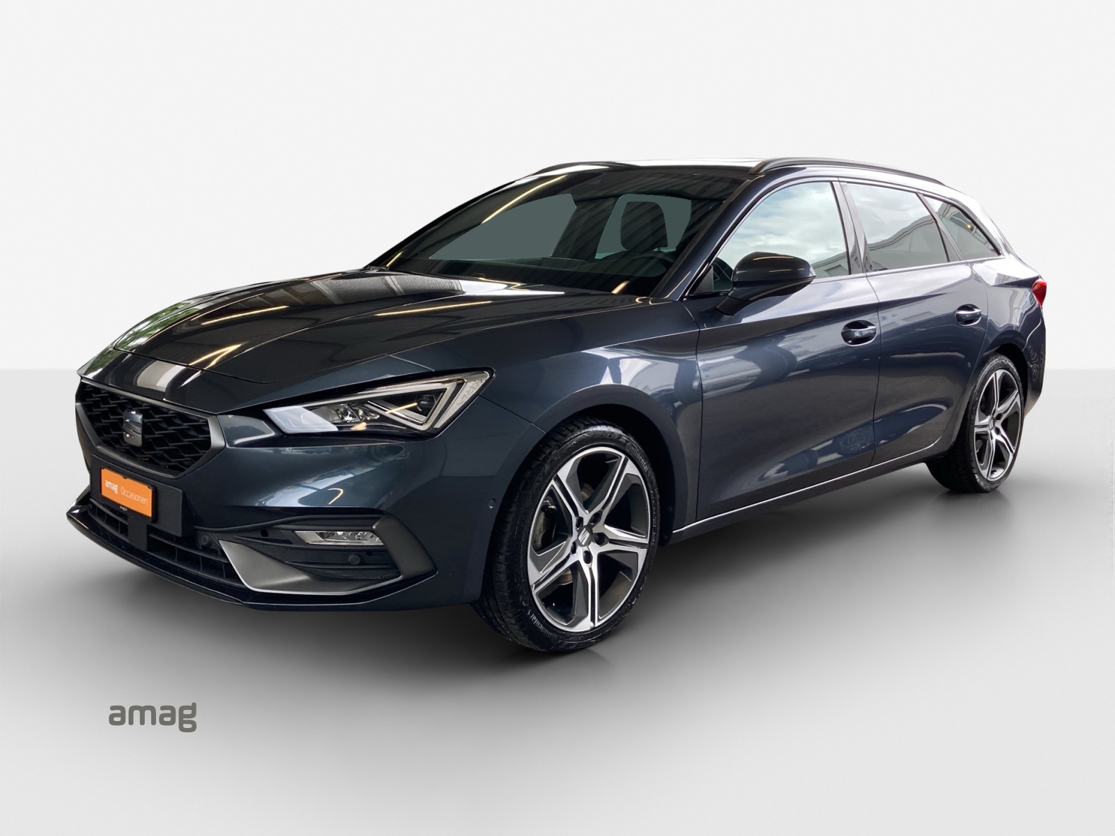 SEAT Leon ST 1.5 eTSI mHEV DSG FR-image-0