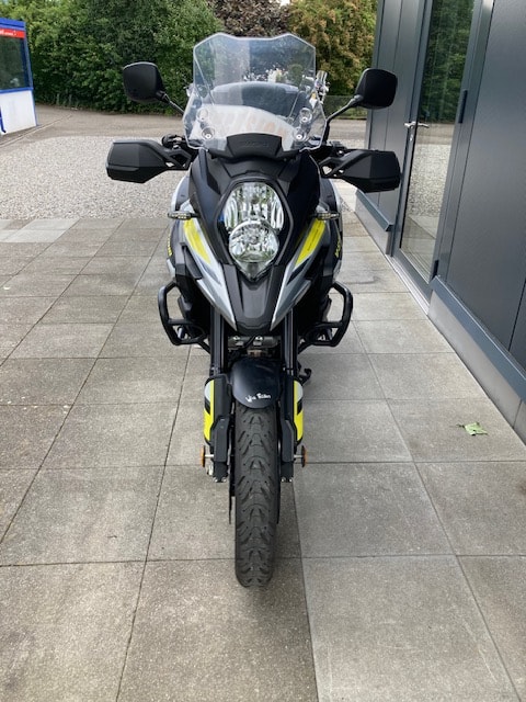 SUZUKI DL 1000 Traveller ABS L8-image-4