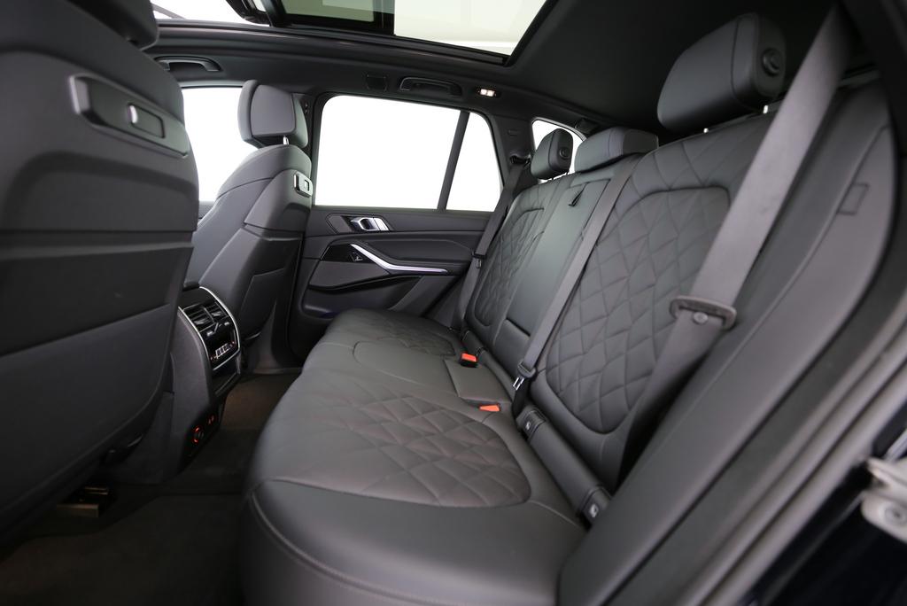 BMW X5 50e xDrive SAG-image-13
