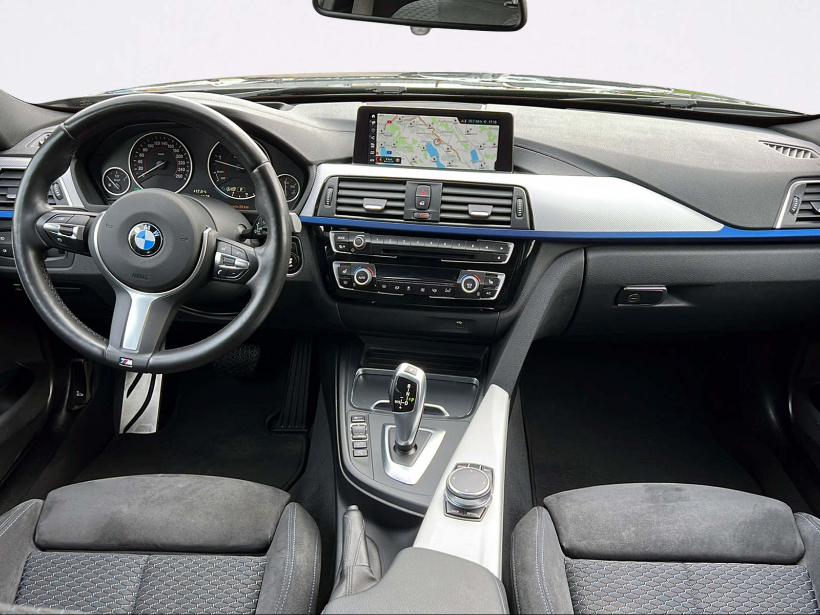 BMW 335d xDrive Touring Edition M Sport Steptronic-image-4