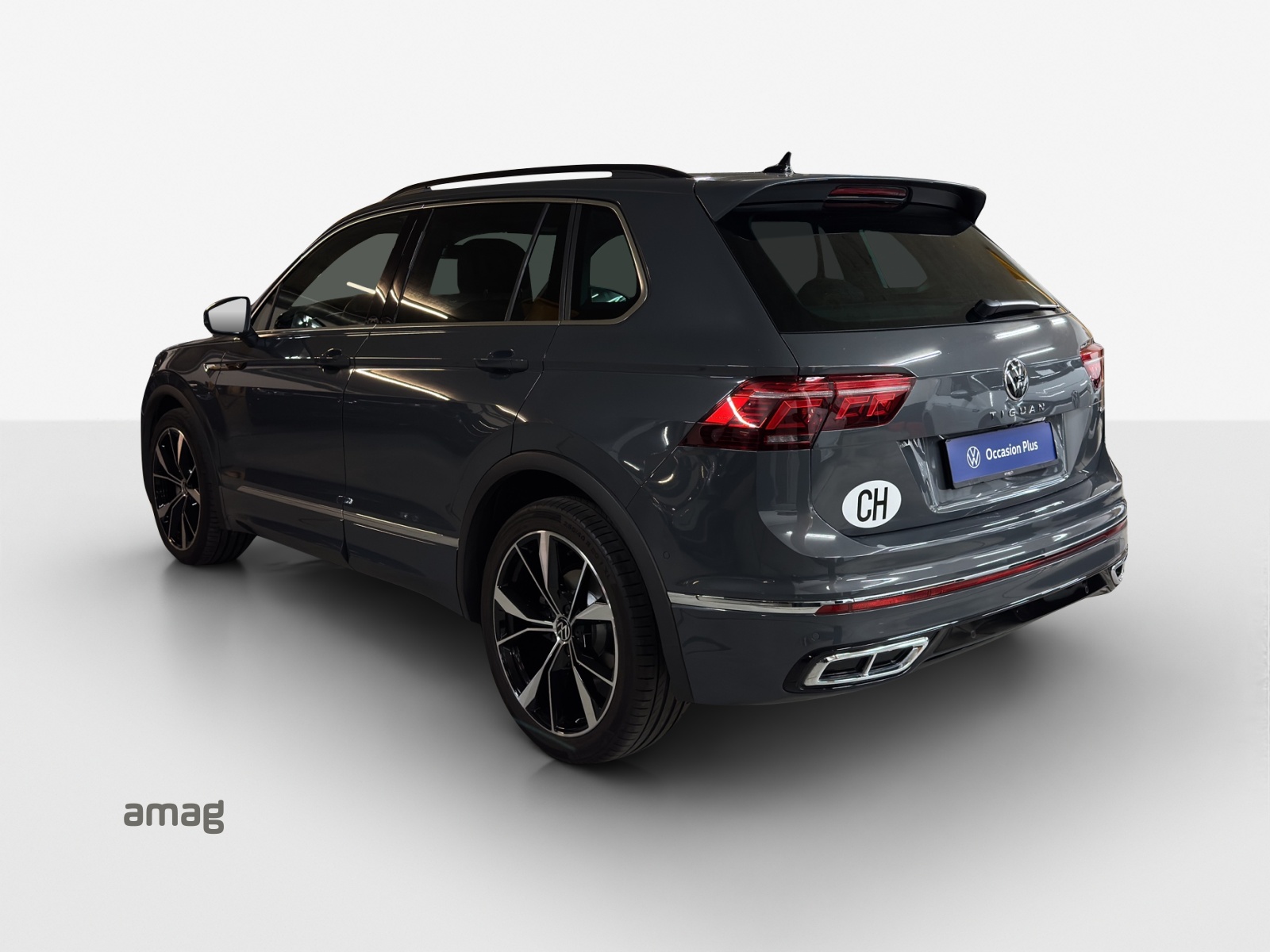 VW Tiguan 2.0 TDI SCR R-Line 4Motion DSG-image-2