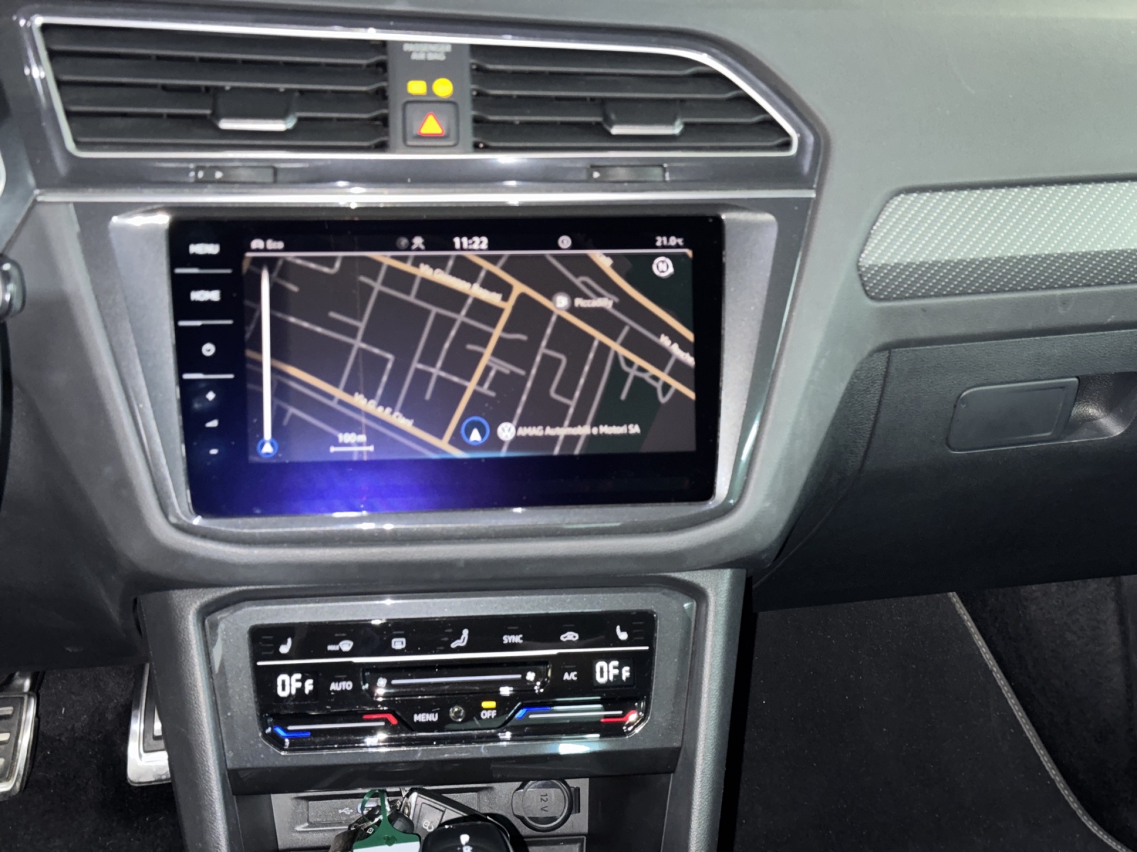 VW Tiguan 2.0 TDI SCR R-Line 4Motion DSG-image-10