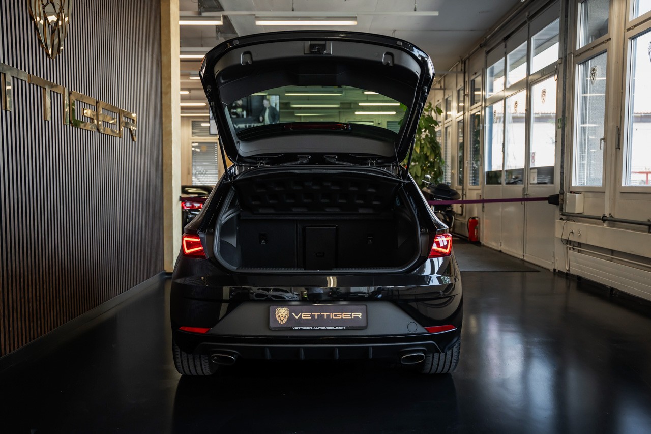 SEAT Leon 2.0 TSI Cupra 300 DSG-image-5