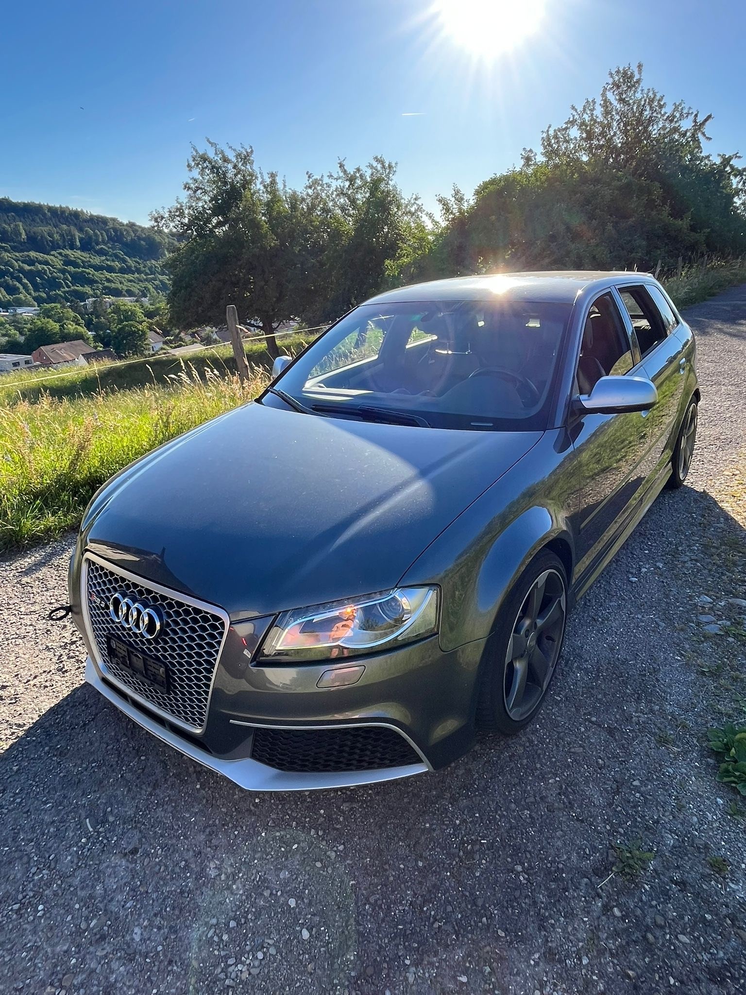 AUDI RS3 Sportback 2.5 TFSI quattro S-tronic-image-0