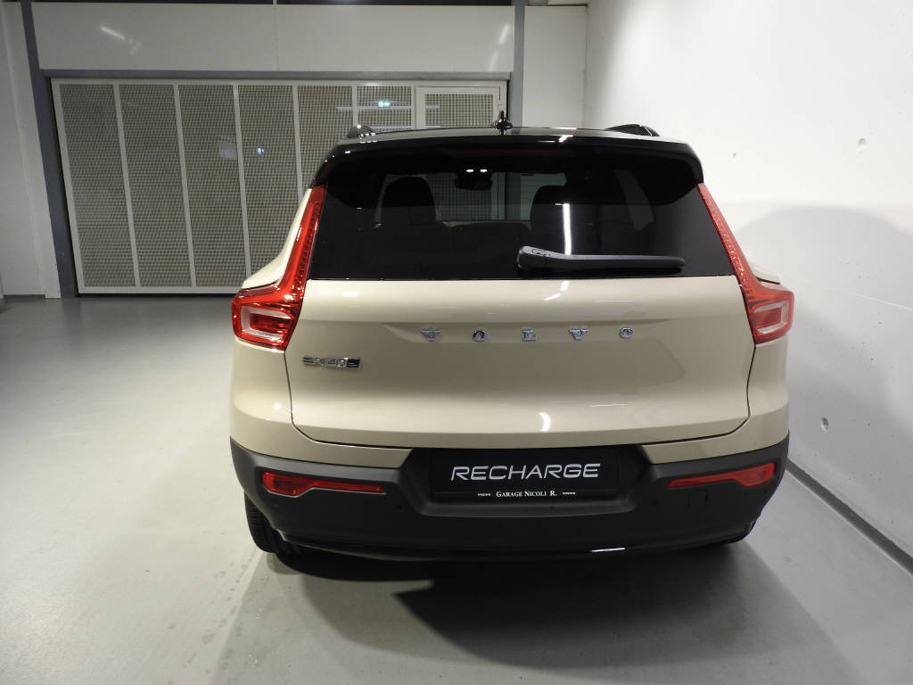VOLVO EX40 Twin Ultra AWD-image-4
