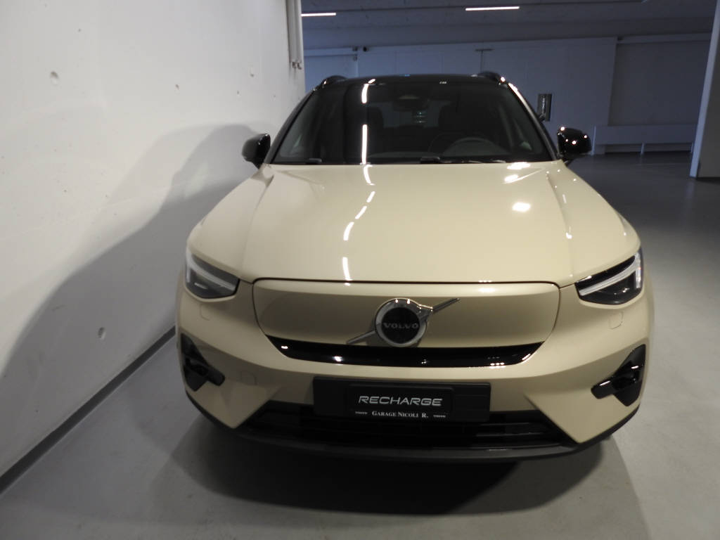 VOLVO EX40 Twin Ultra AWD-showroom-element-1