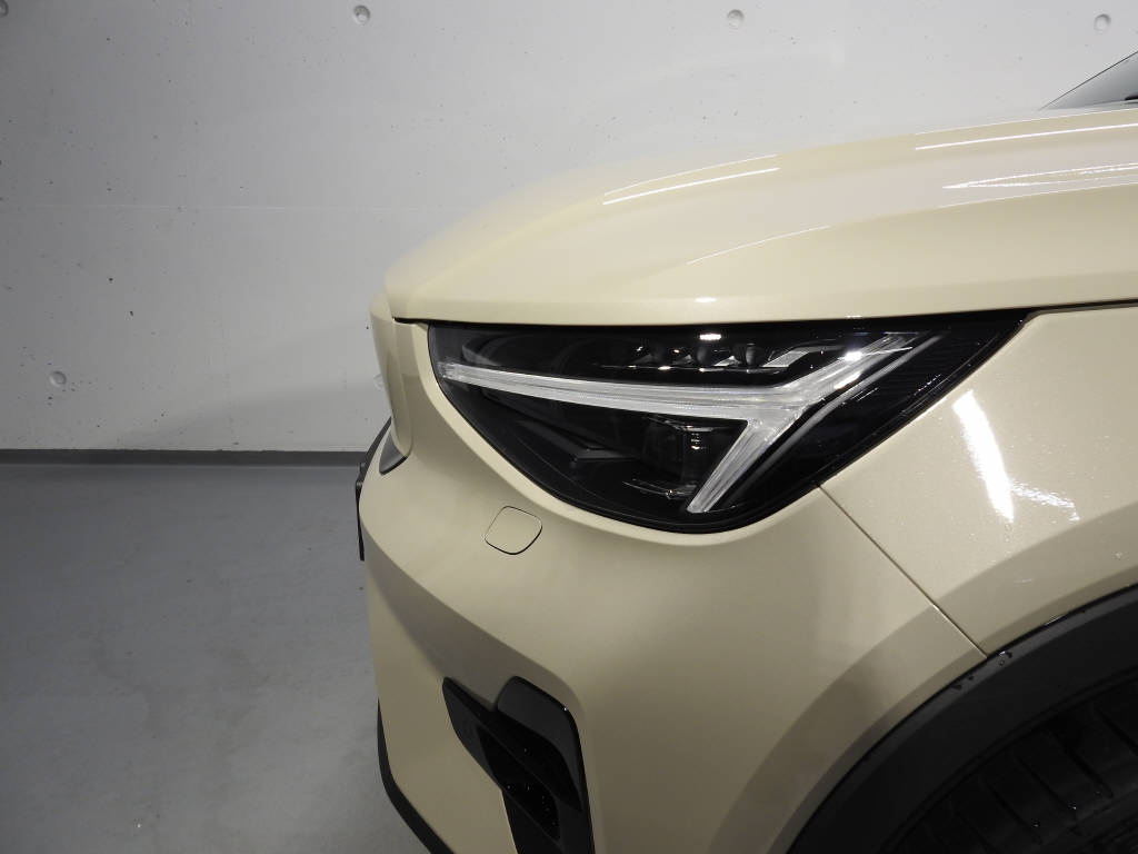 VOLVO EX40 Twin Ultra AWD-image-12