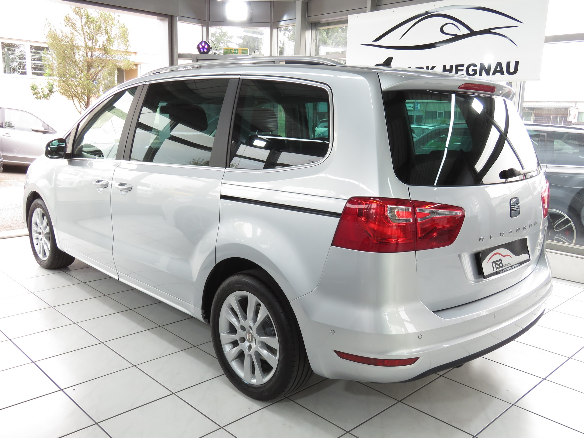 SEAT Alhambra 1.4 TSI Style Viva Eco DSG (7-Plätzer, Automat)-image-5