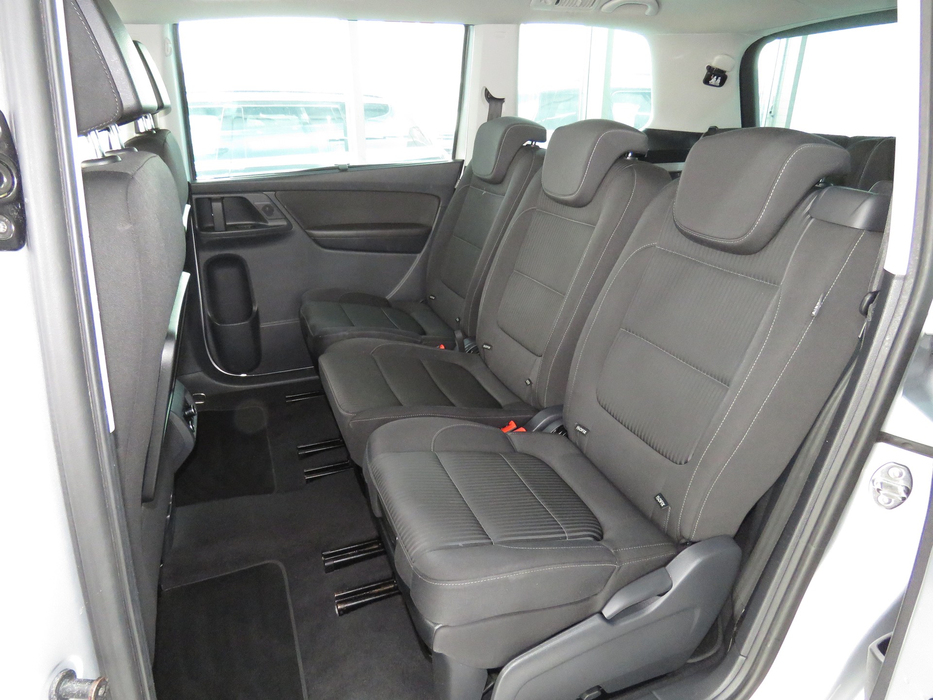 SEAT Alhambra 1.4 TSI Style Viva Eco DSG (7-Plätzer, Automat)-image-8