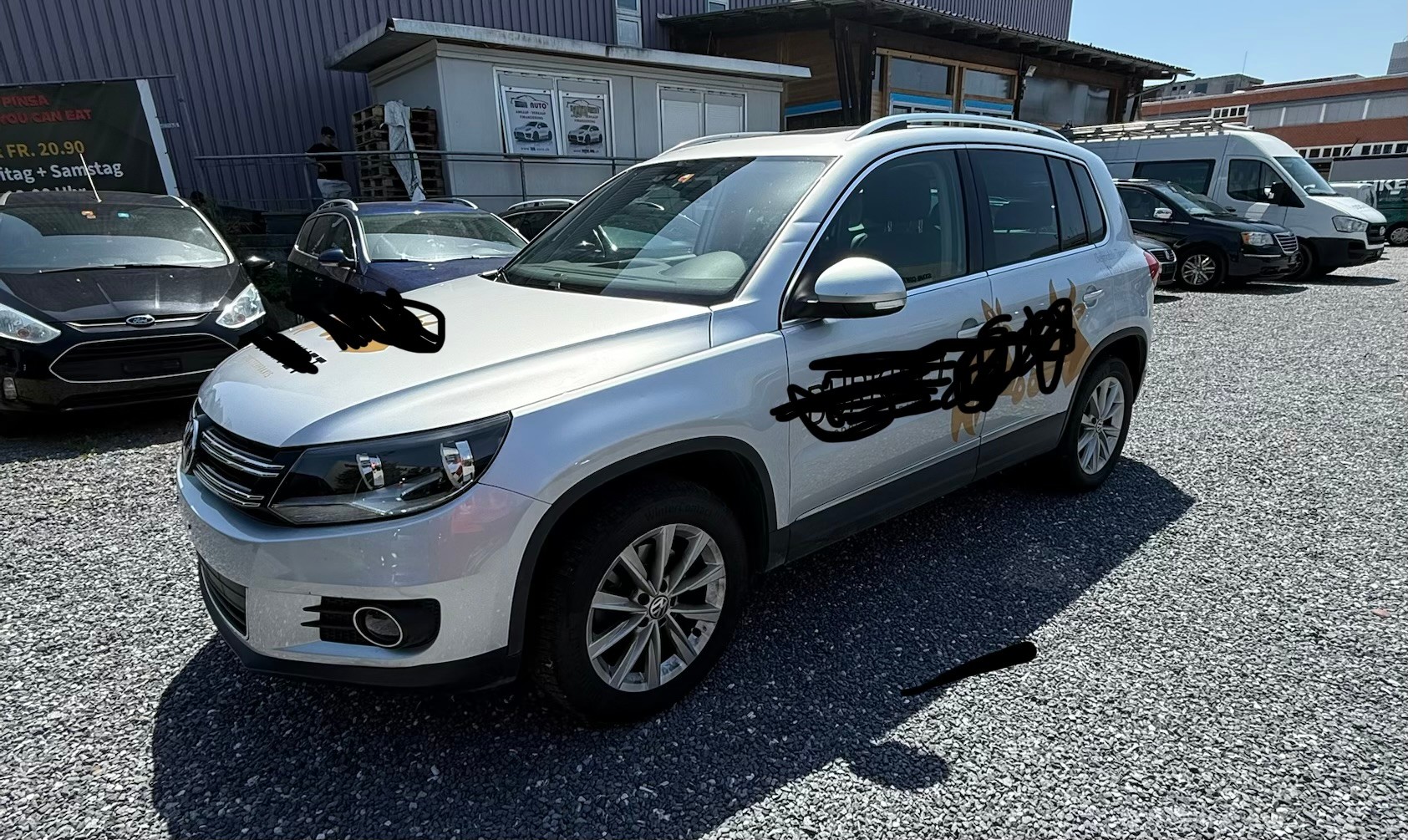 VW Tiguan 2.0 TSI Sport&Style 4Motion-image-1