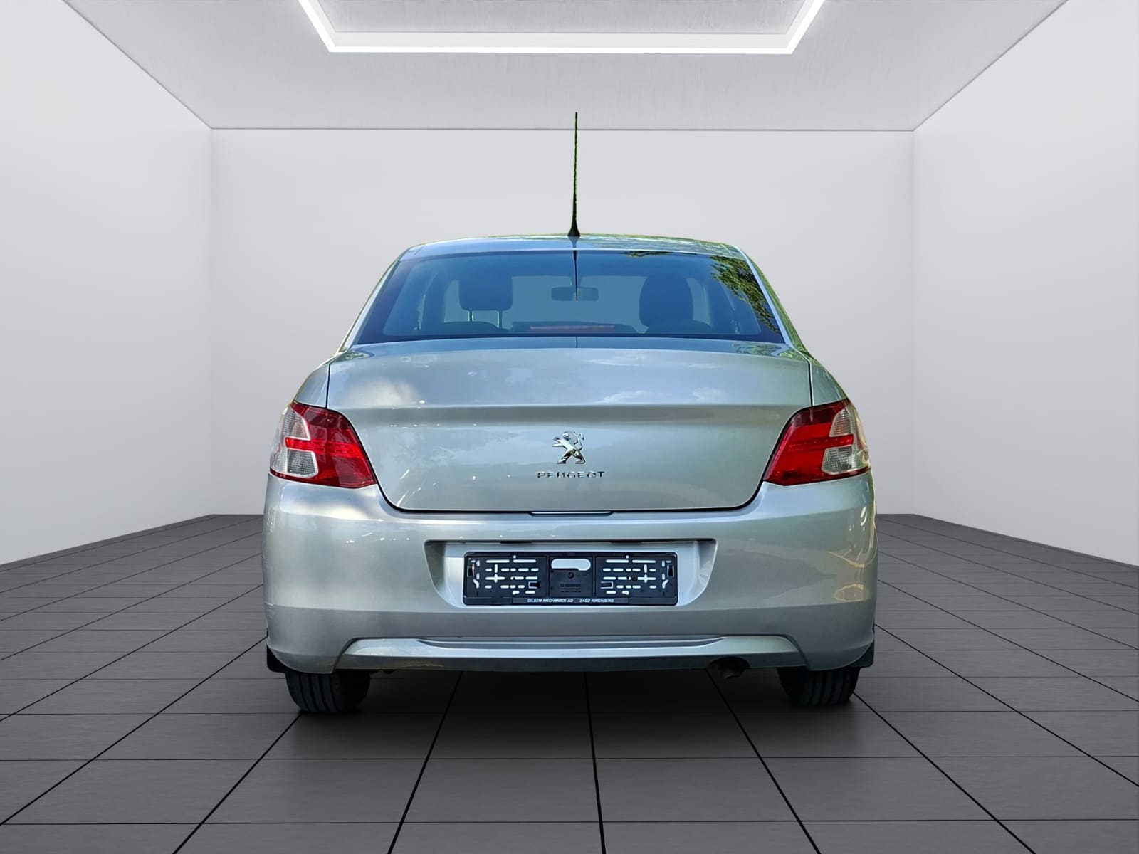 PEUGEOT 301-image-5