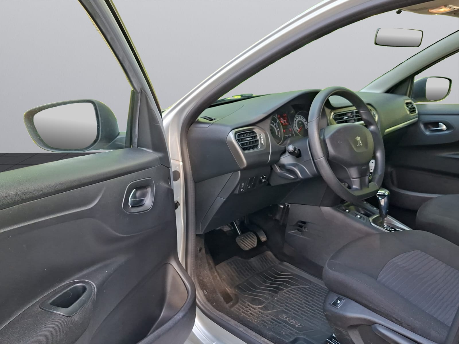 PEUGEOT 301-image-10