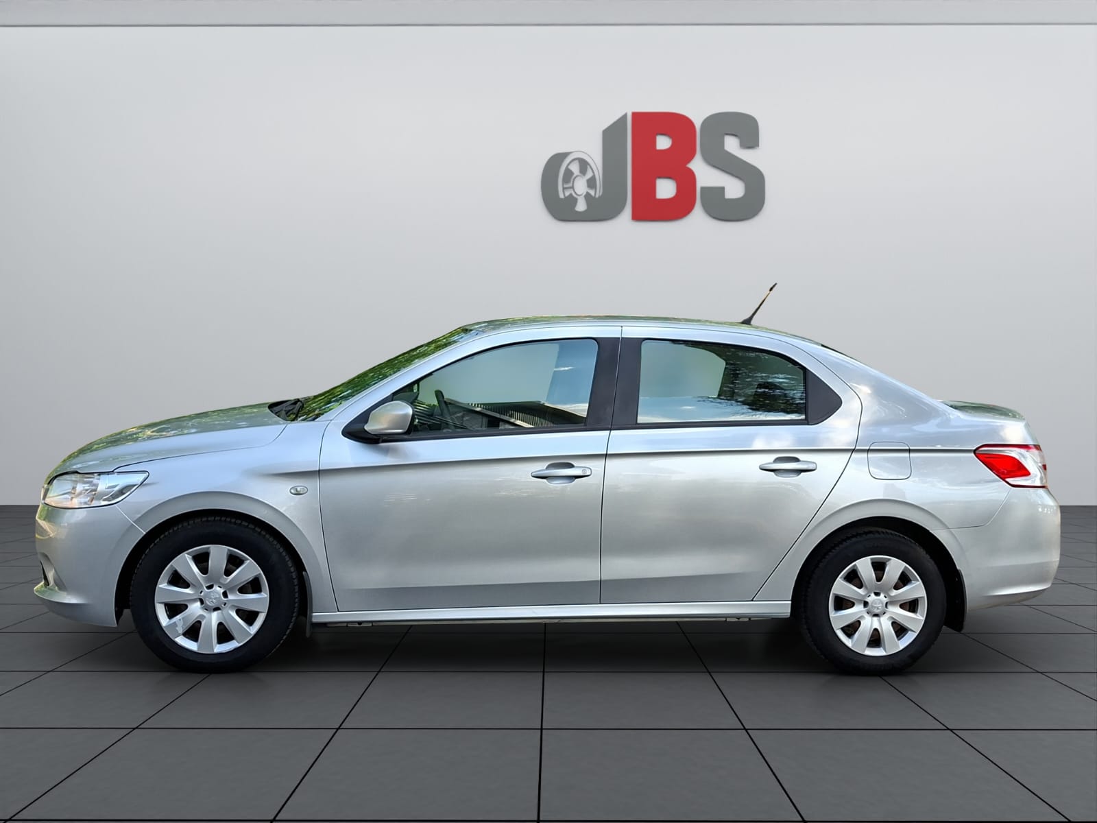 PEUGEOT 301-image-3