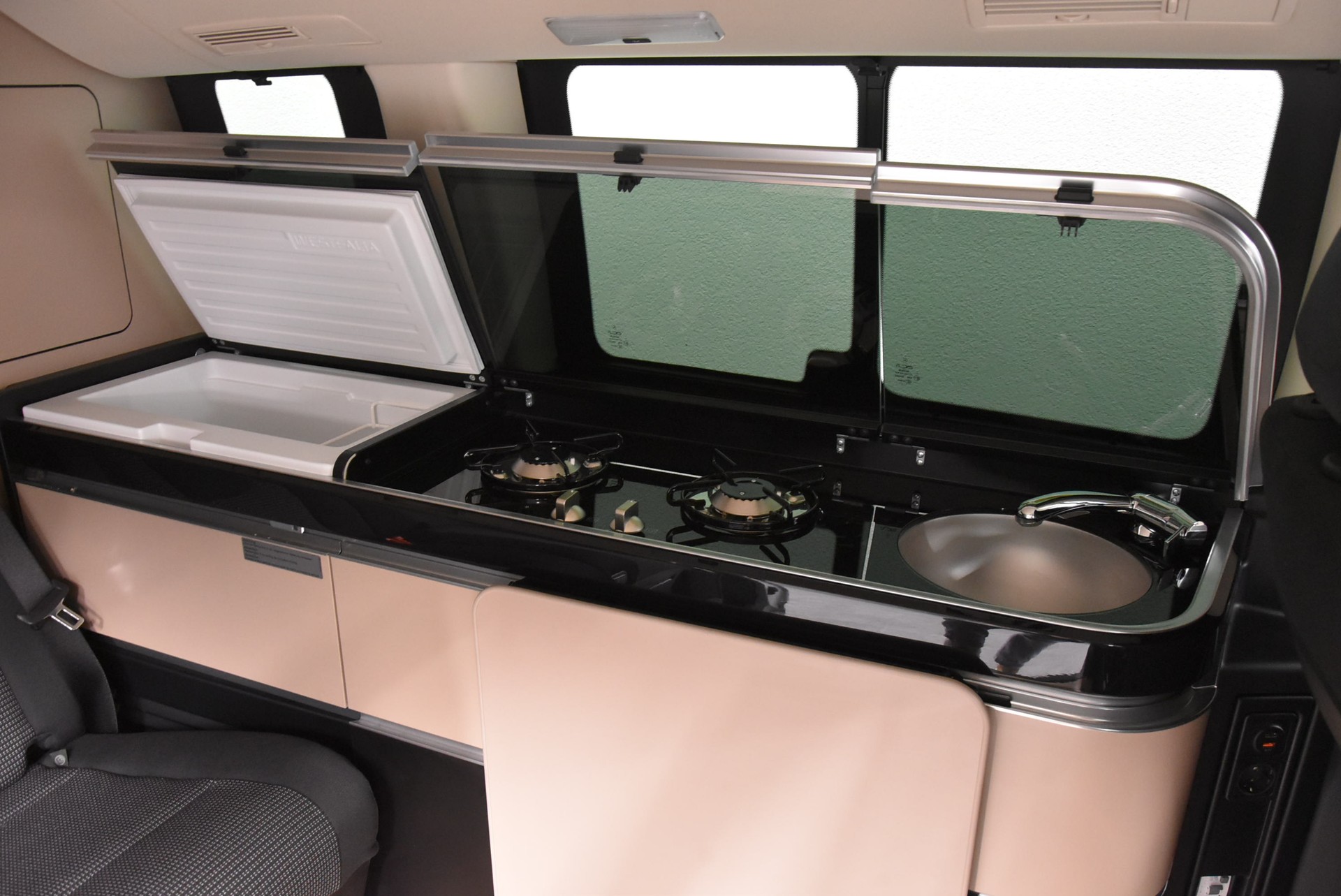 MERCEDES-BENZ Marco Polo 220 d Automat-image-6