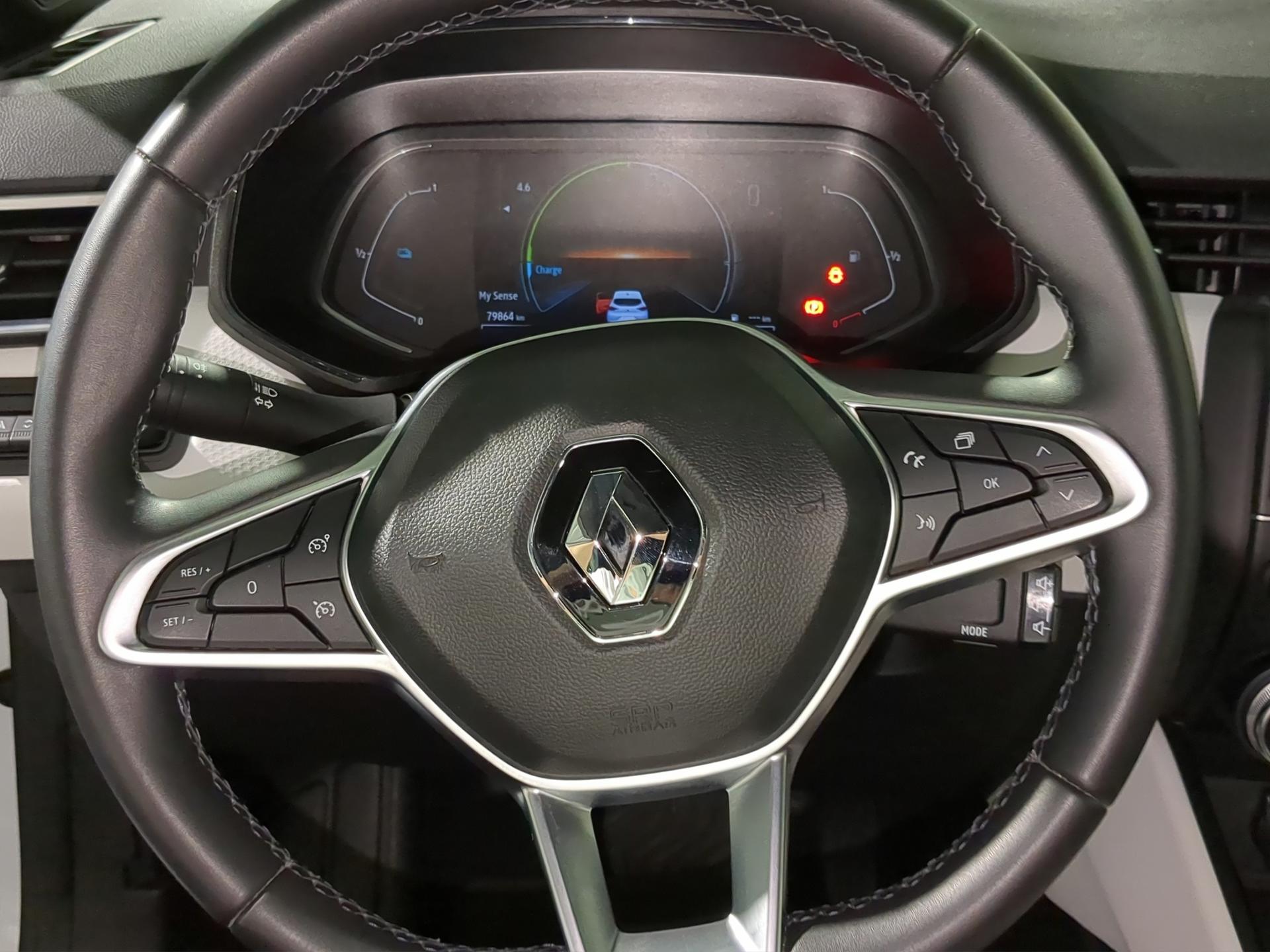 RENAULT Clio 1.6 E-Tech Techno-image-9
