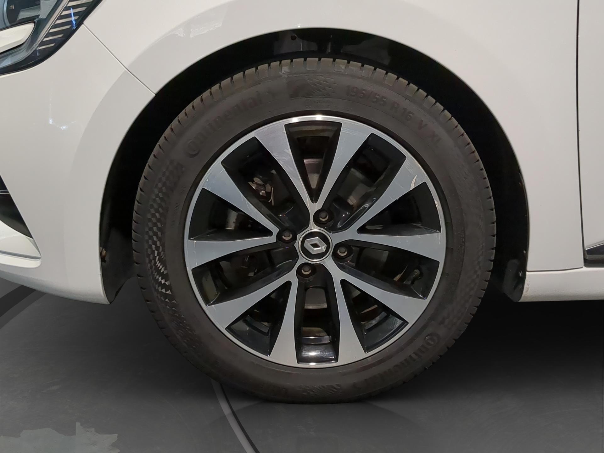 RENAULT Clio 1.6 E-Tech Techno-image-23