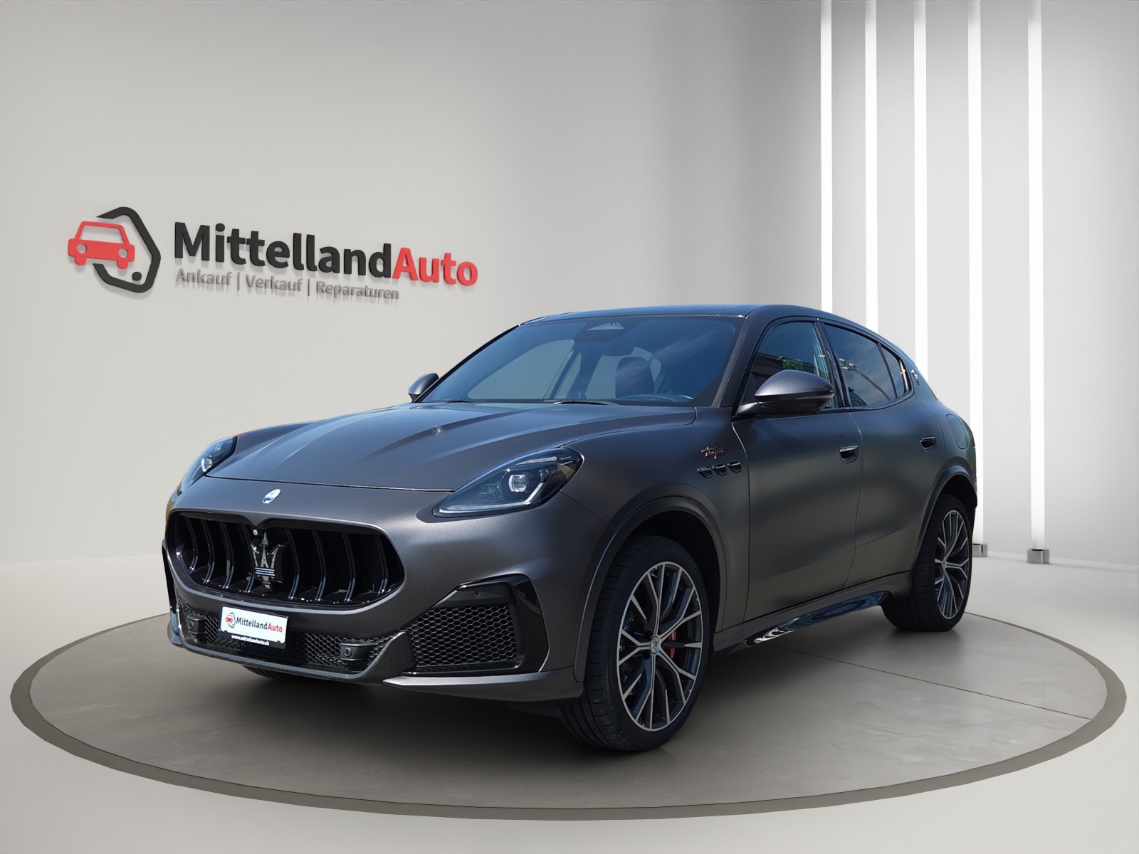 MASERATI Grecale 3.0 Trofeo Automatica-image-0