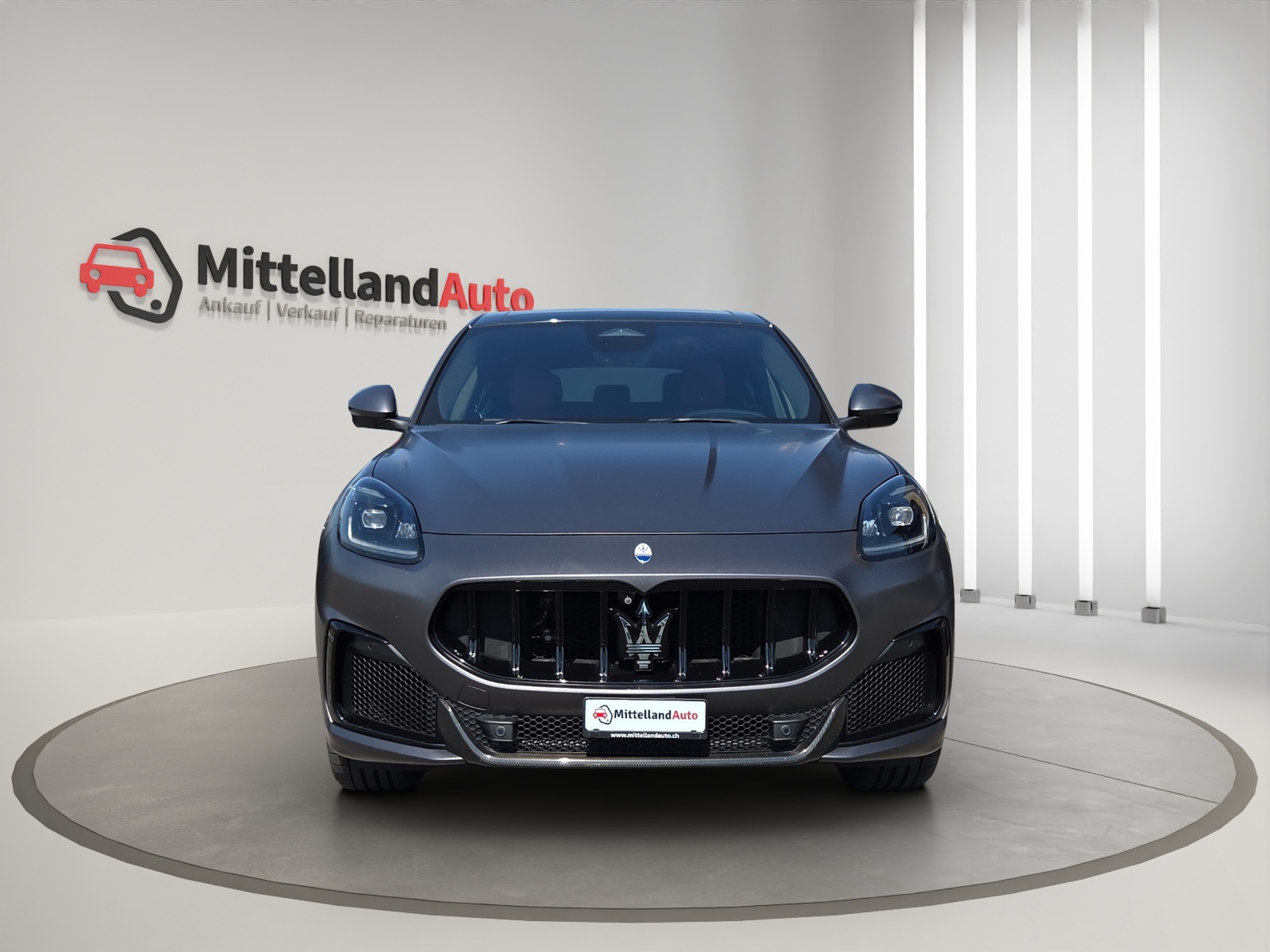 MASERATI Grecale 3.0 Trofeo Automatica-image-1