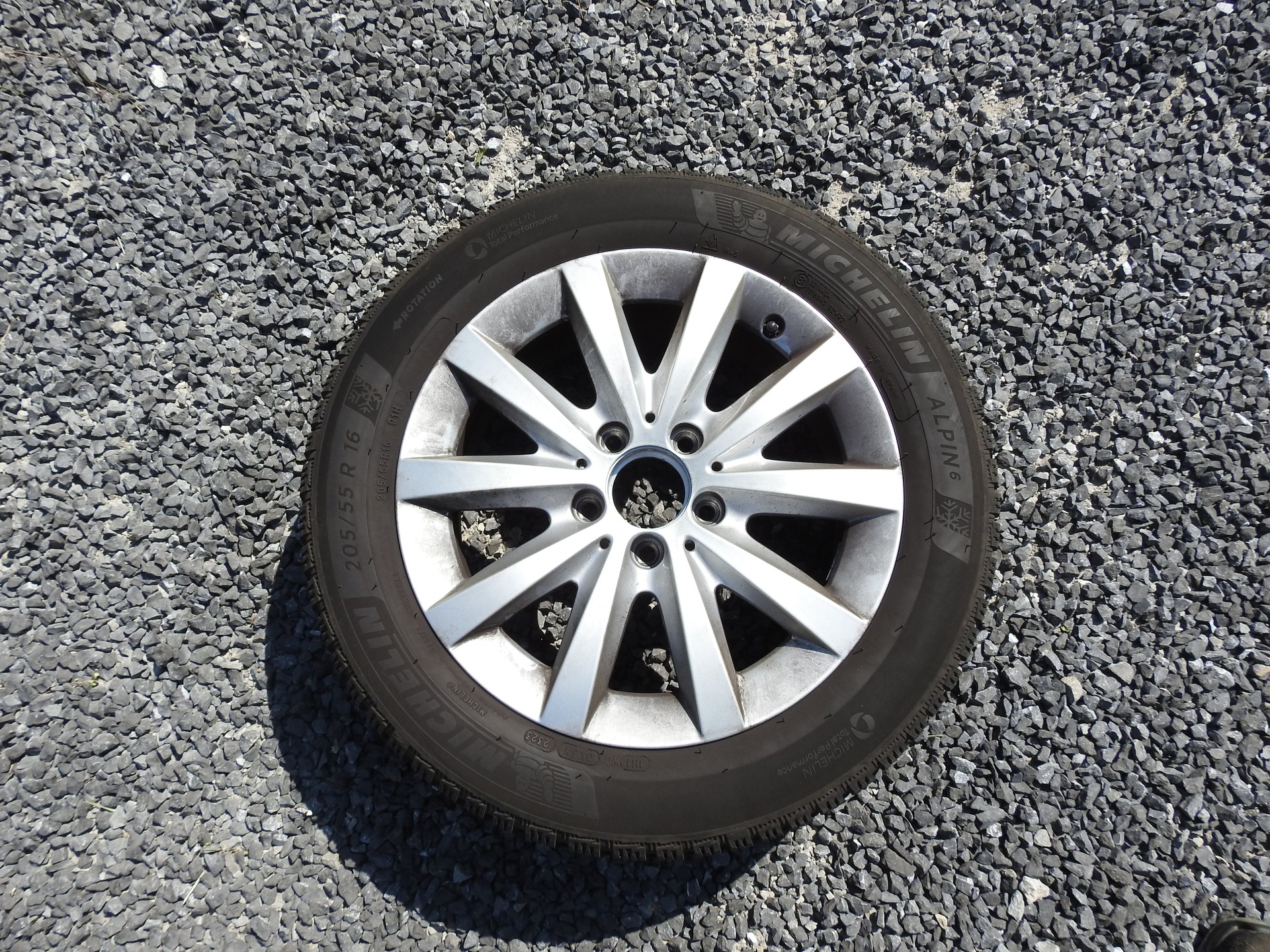 MERCEDES-BENZ A 220 Style 4Matic 7G-DCT-image-30