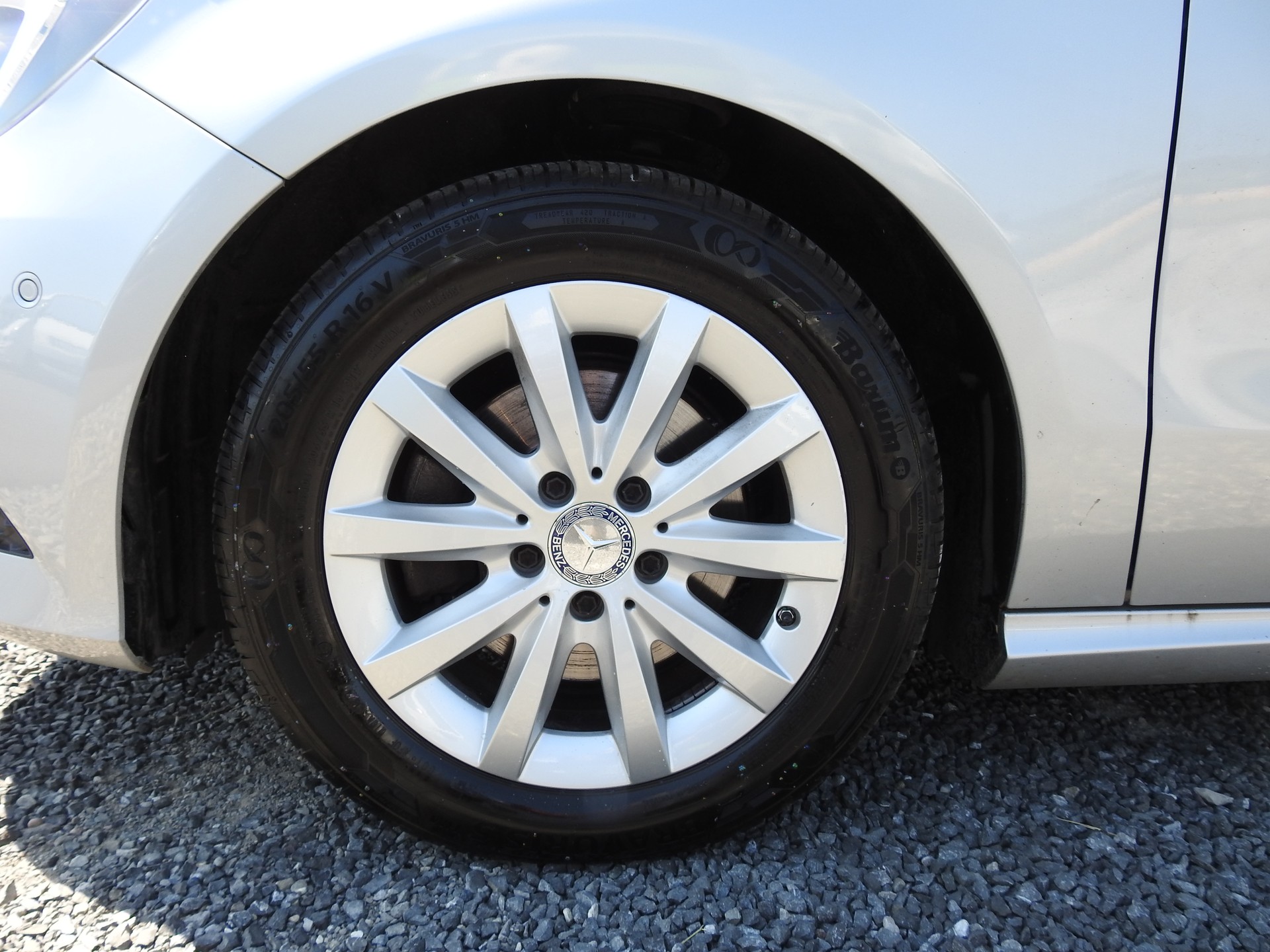 MERCEDES-BENZ A 220 Style 4Matic 7G-DCT-image-8