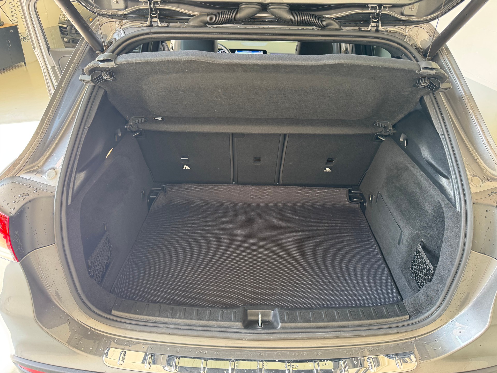 MERCEDES-BENZ GLA 200 4Matic Progressive 8G-DCT ## Auto CH gratis service-image-14