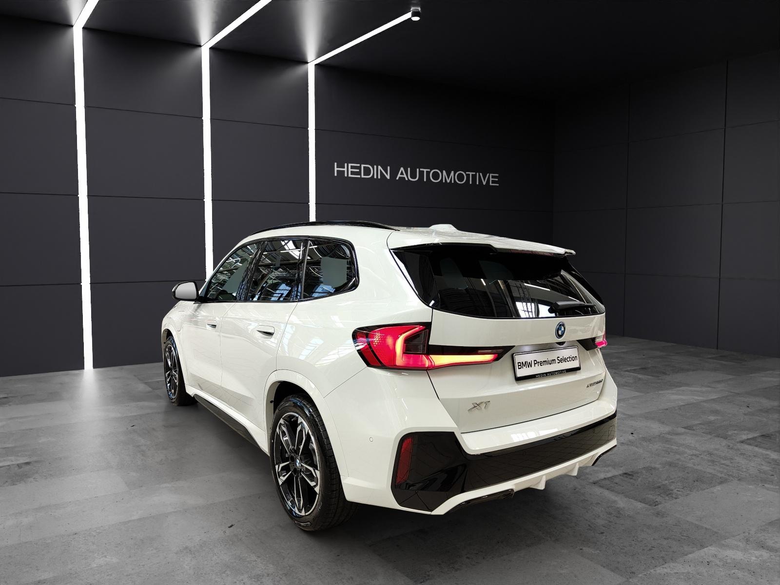 BMW X1 30e xDrive M Sport Parking Assistant Plus-image-3