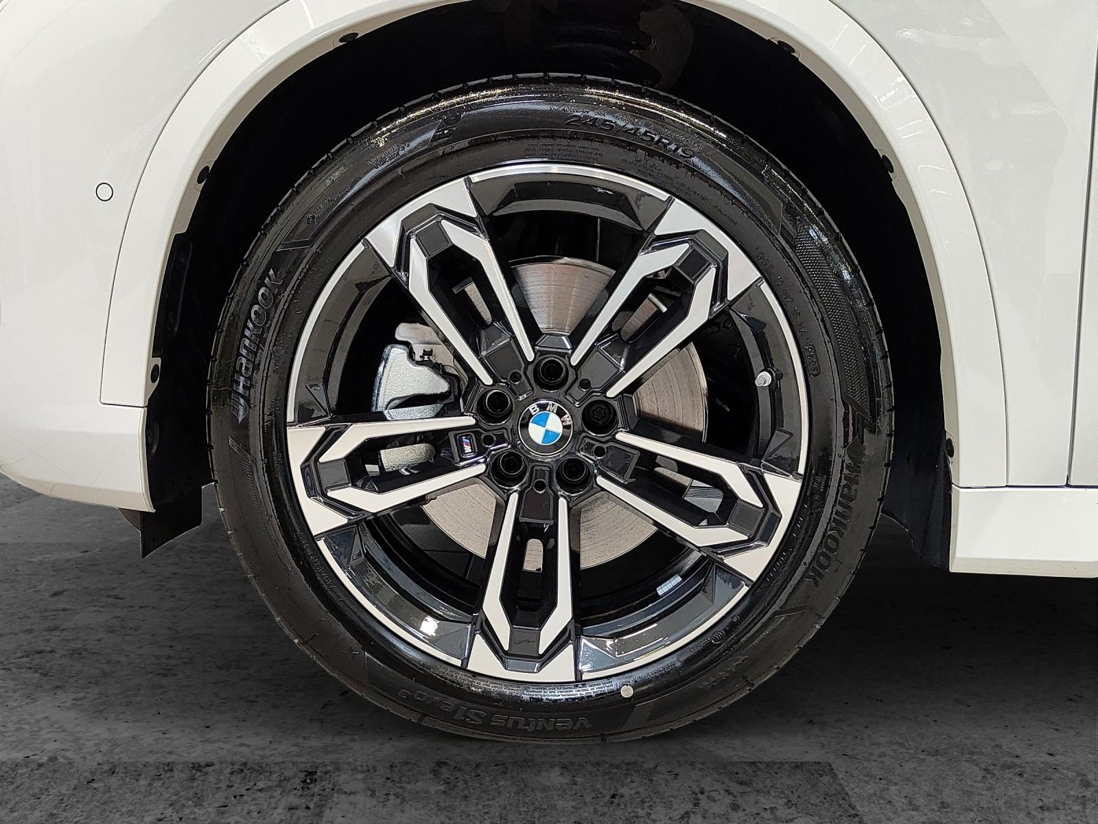 BMW X1 30e xDrive M Sport Parking Assistant Plus-image-8