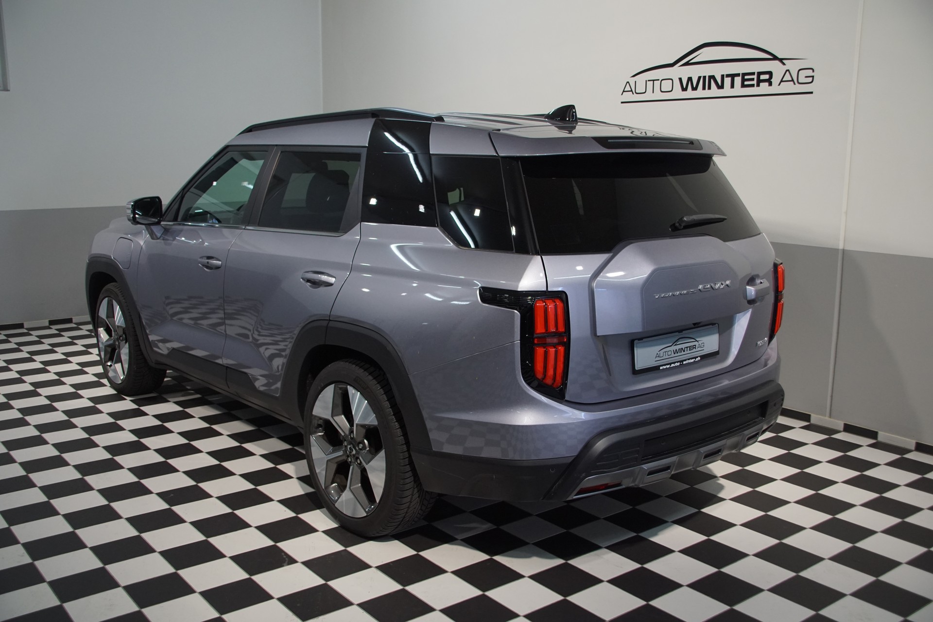 KGM-SsangYong Torres EVX 73 kWh Titanium **Swiss-Edition**-image-6