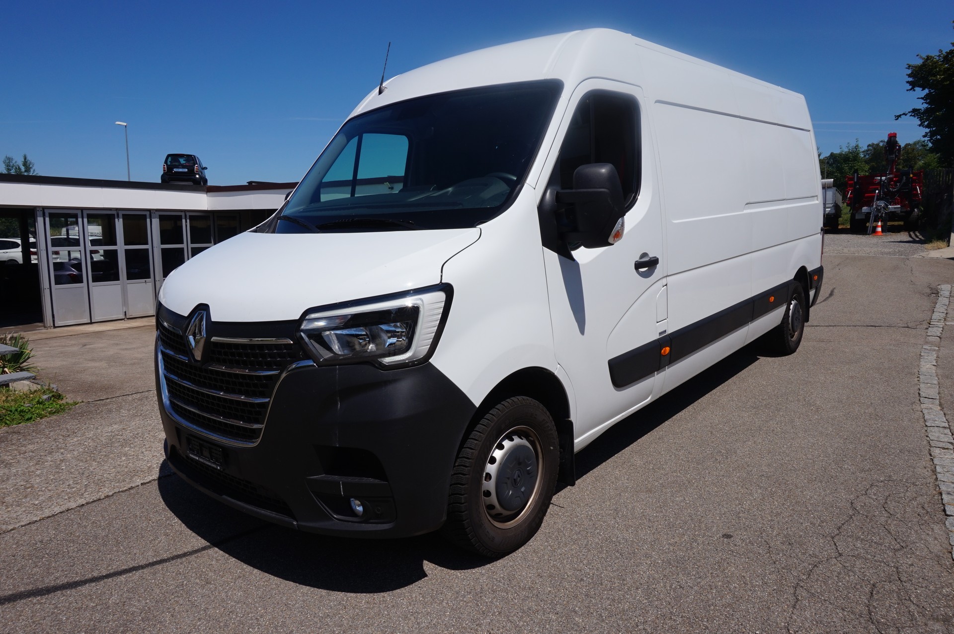 RENAULT Master T35 2.3 Blue dCi 150 L3H2-image-0