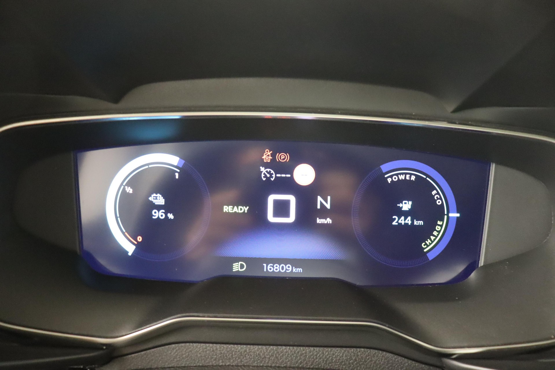 CITROEN e-Berlingo Shine-image-14