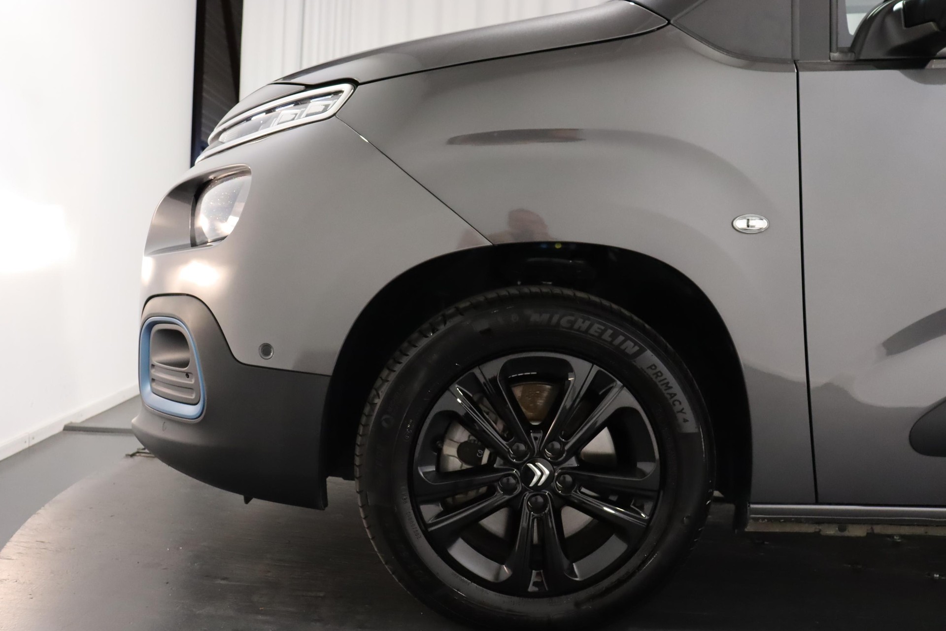 CITROEN e-Berlingo Shine-image-15
