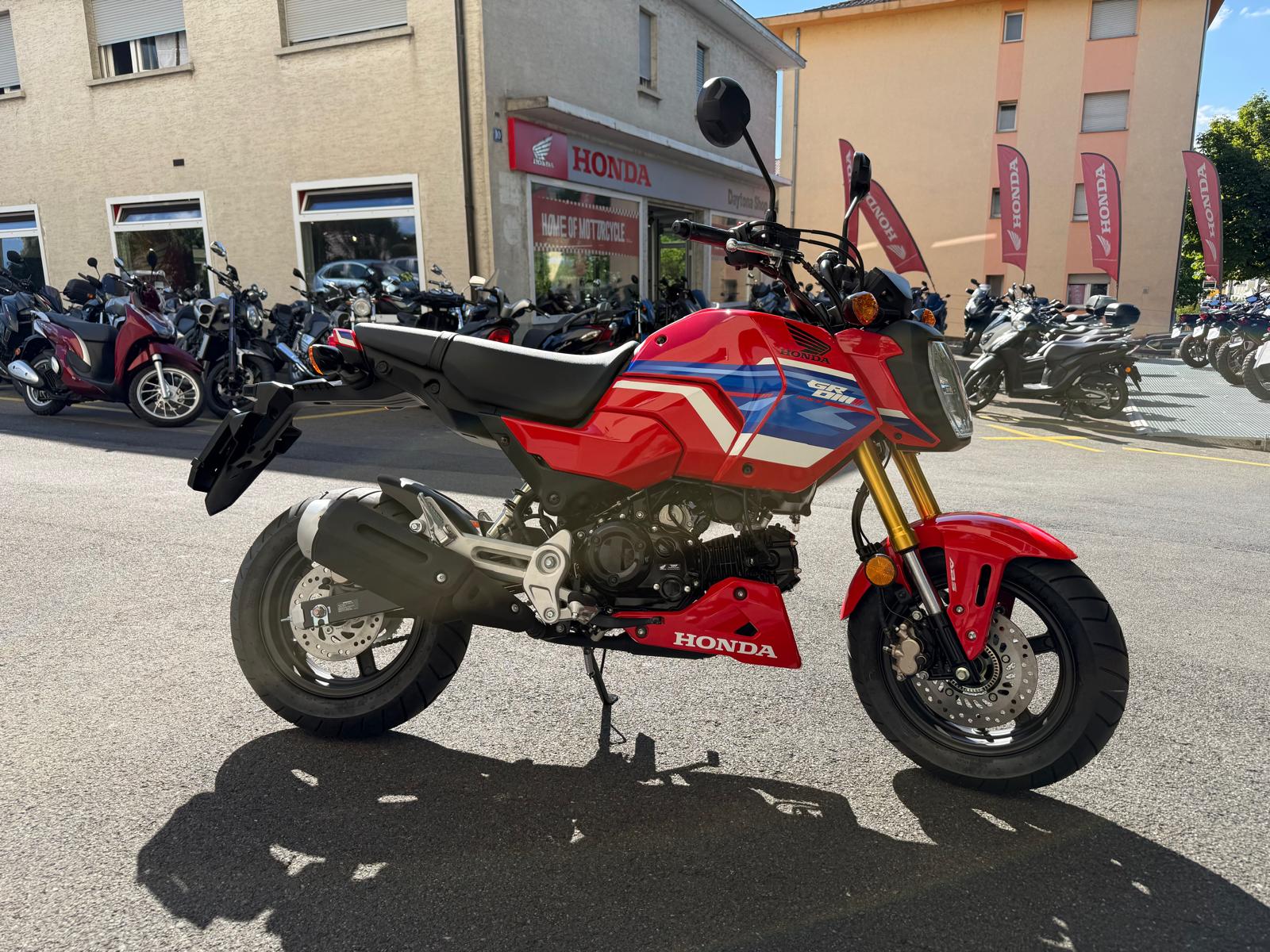HONDA MSX 125-showroom-element-3