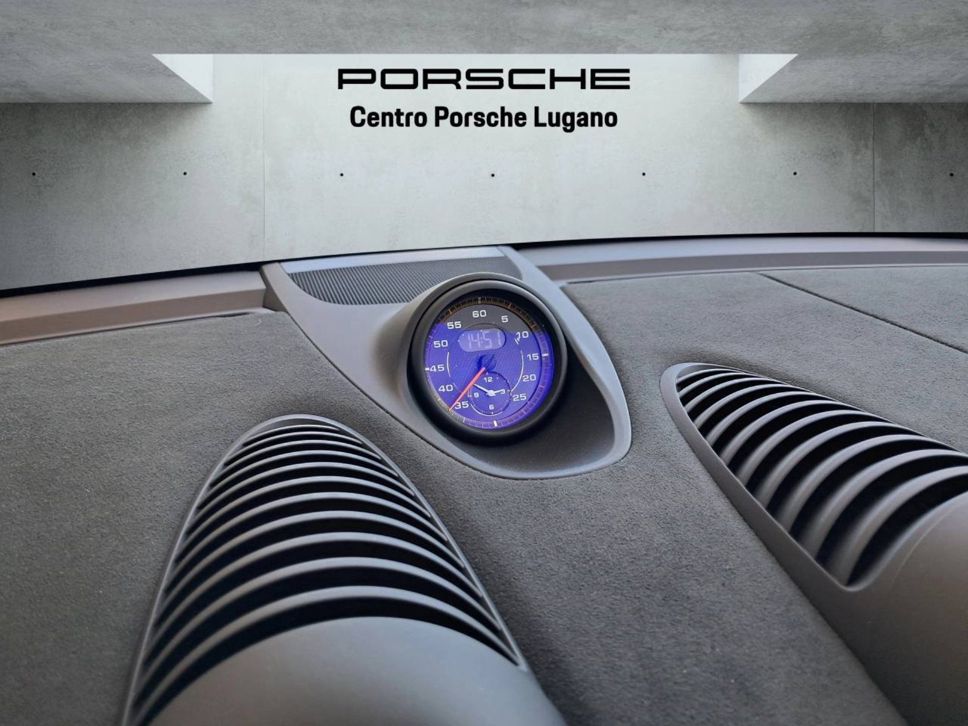 PORSCHE 718 Spyder RS (MY24)-image-23