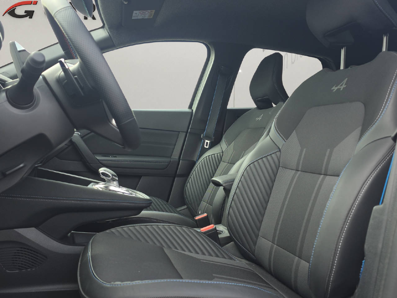 RENAULT Captur 1.3 TCe 160 esprit Alpine-image-8