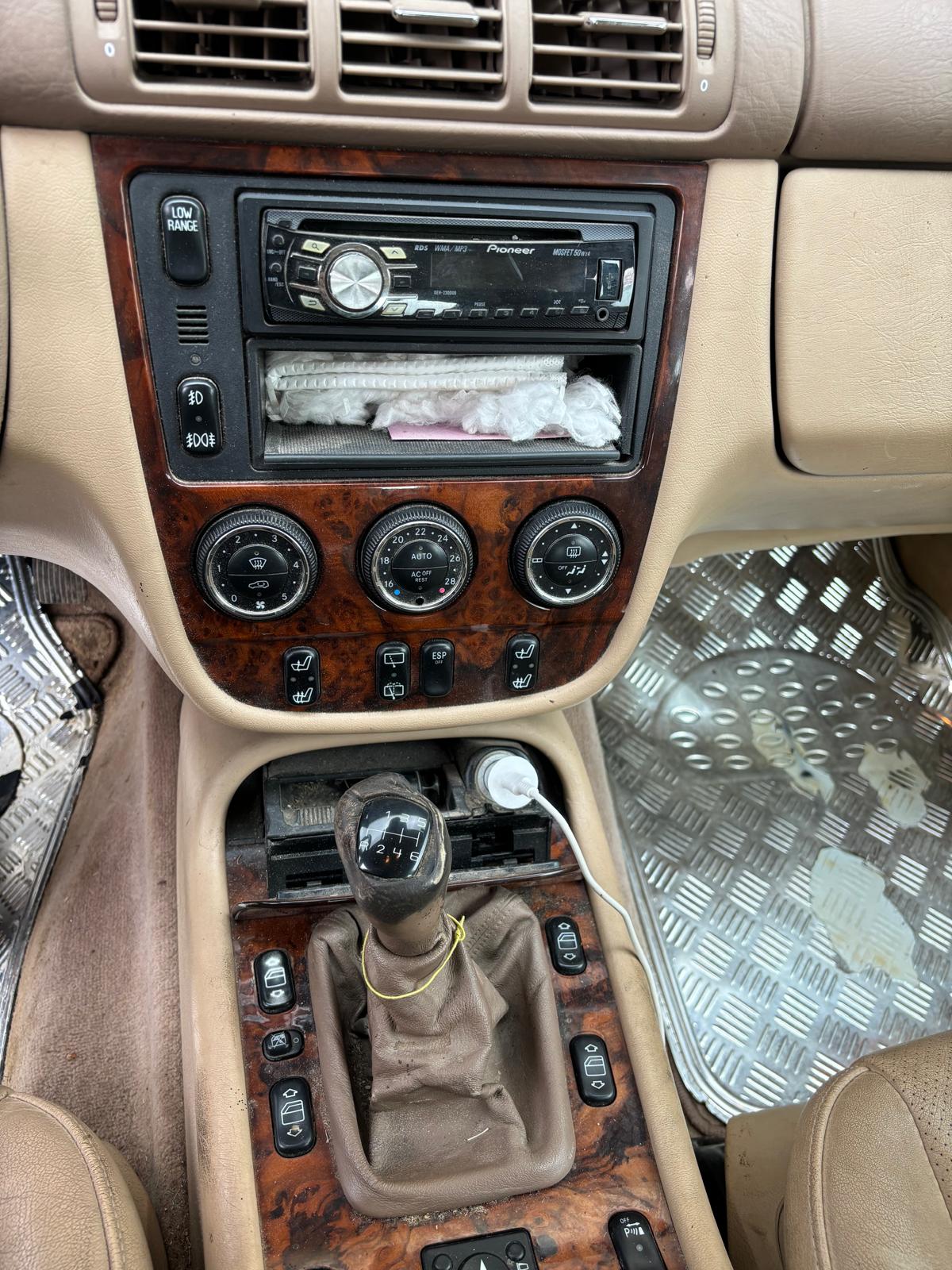 MERCEDES-BENZ ML 270 CDI-image-6
