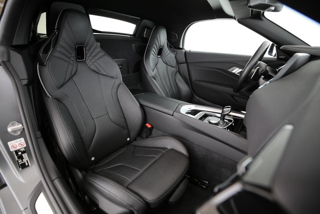 BMW Z4 M40i-image-12