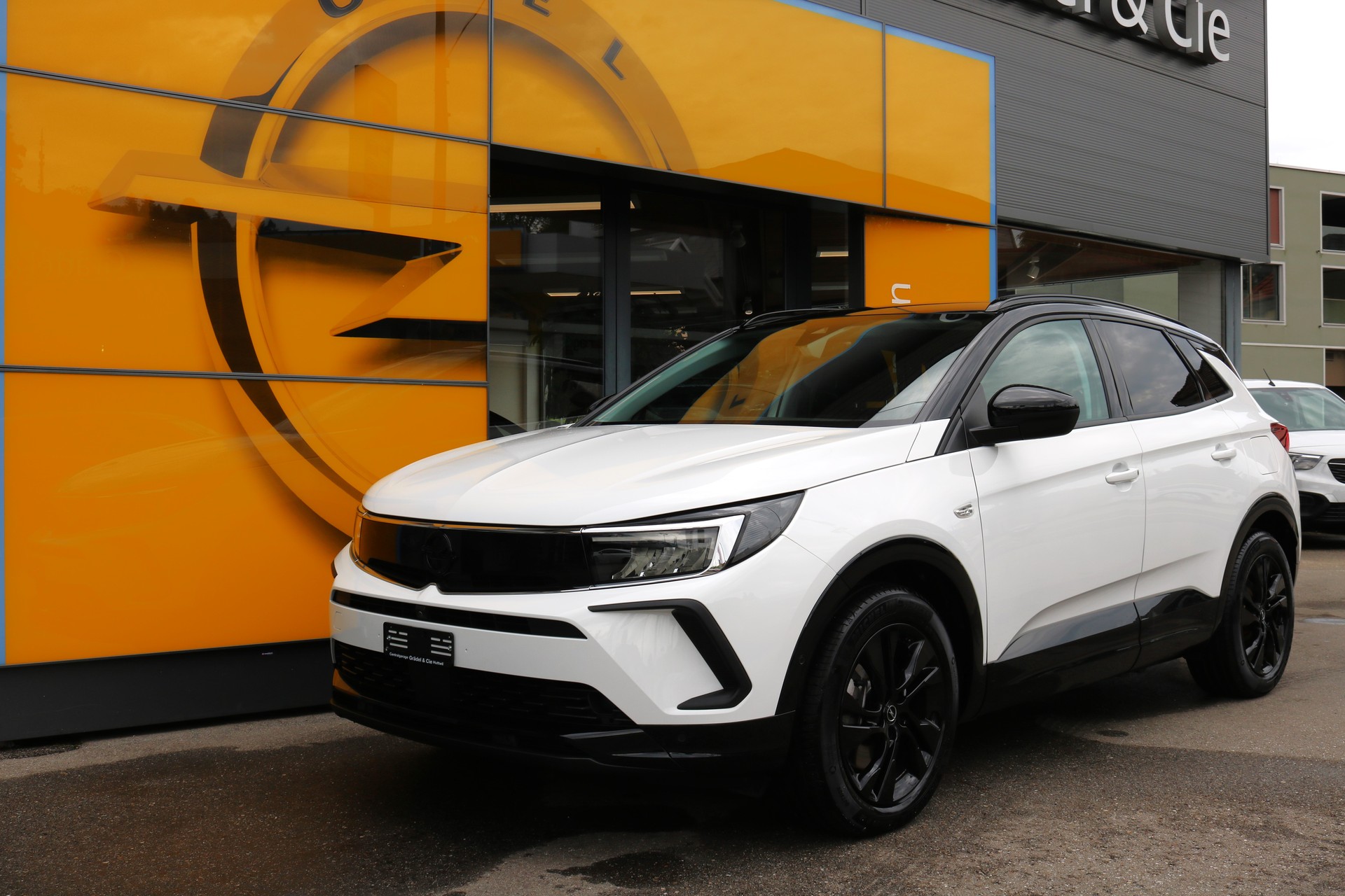 OPEL Grandland X 1.6 Hybrid GS Automatik-image-0