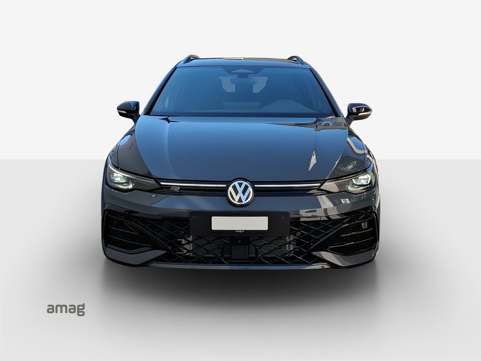 VW Golf Variant 1.5 eTSI mHEV R-Line DSG-image-5