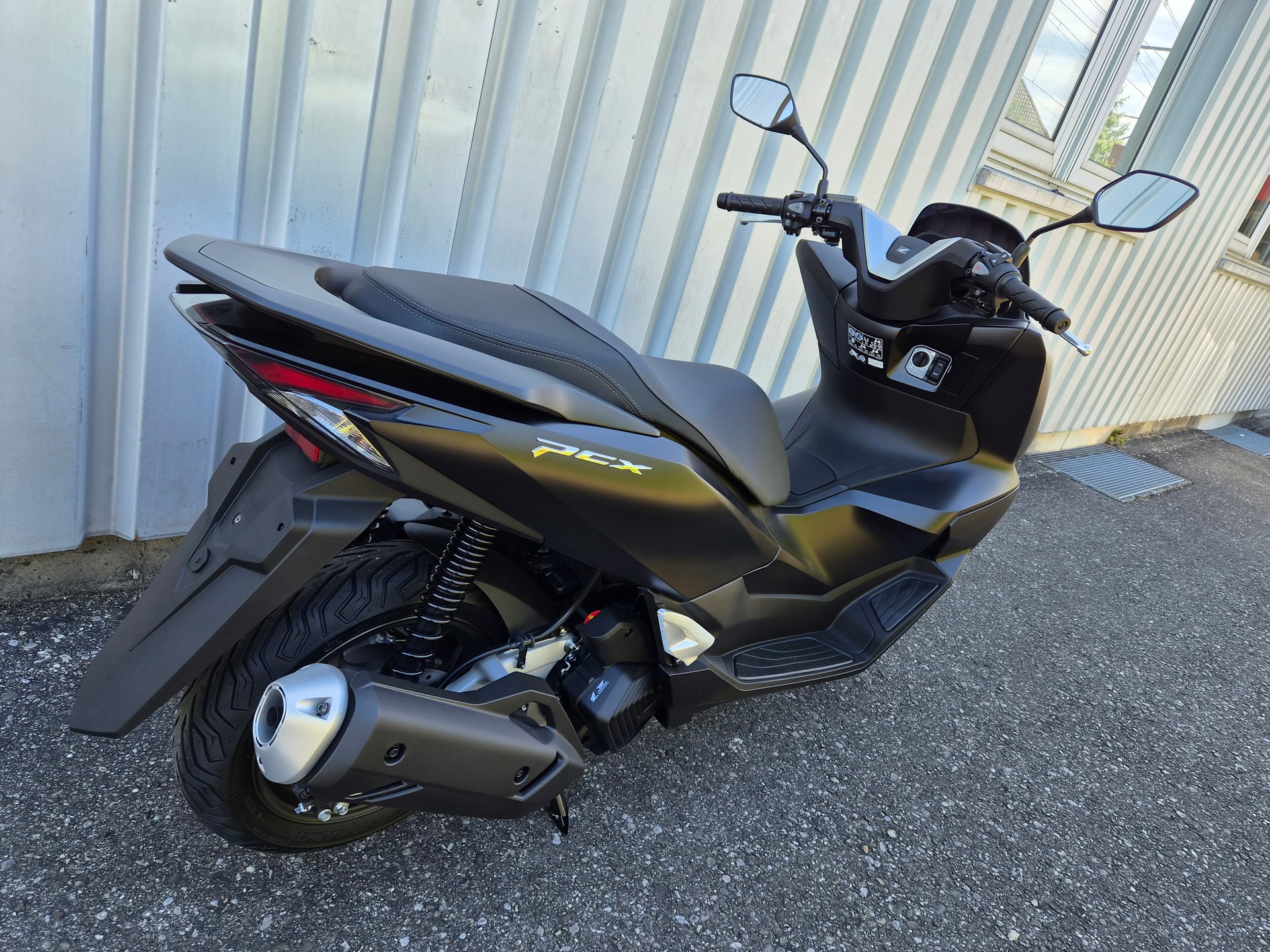 HONDA PCX 125-image-4