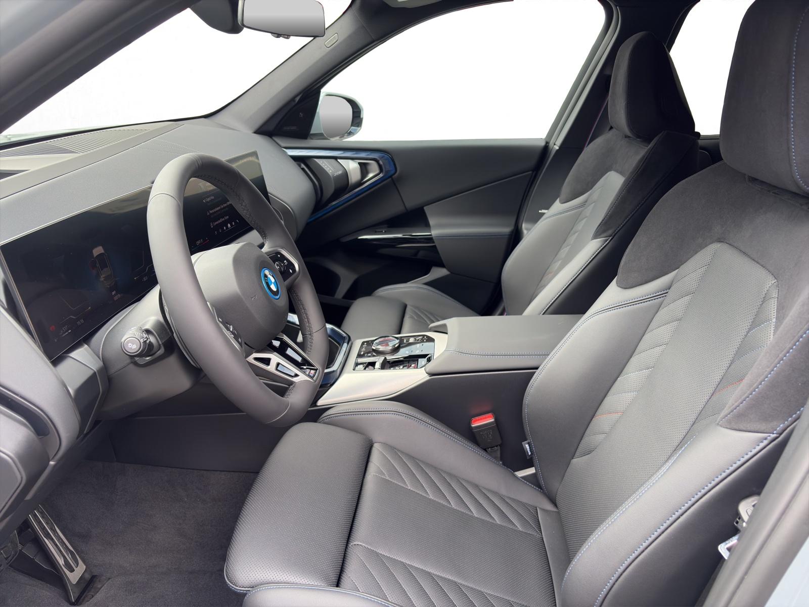 BMW X3 30e xDrive-image-9