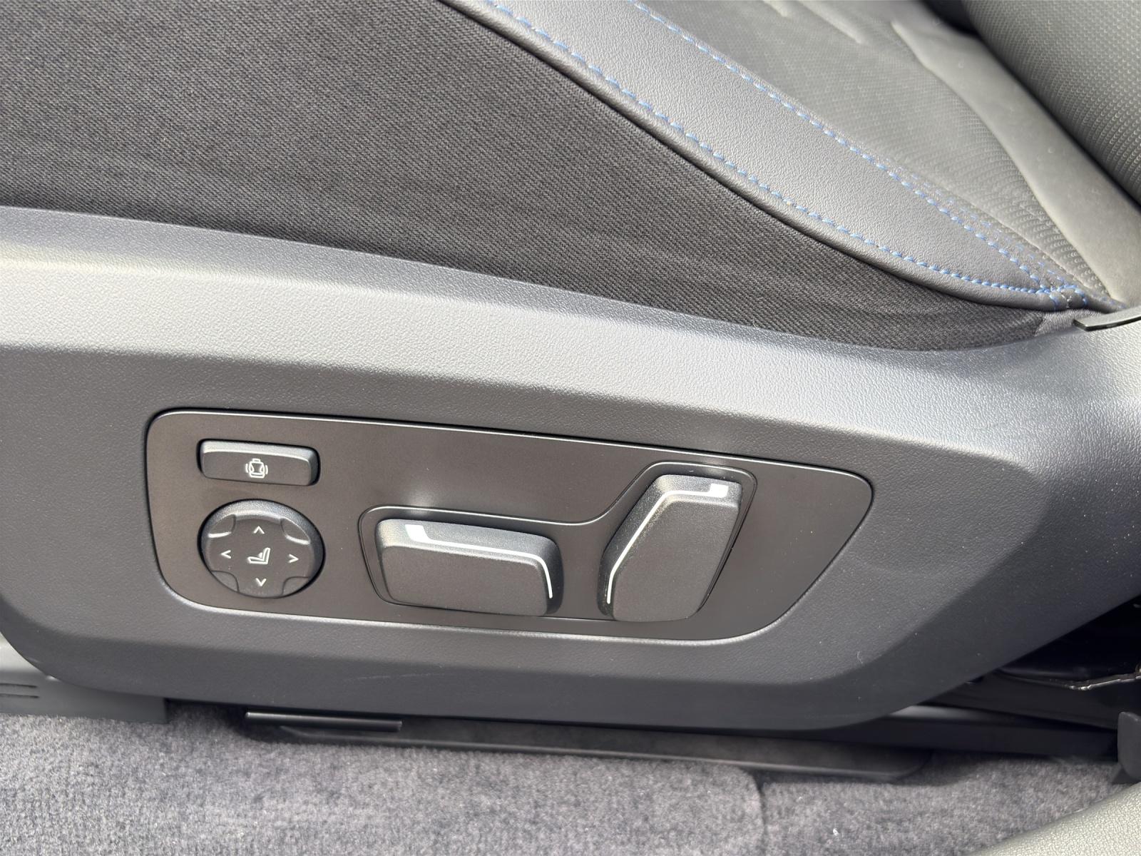 BMW X3 30e xDrive-image-18
