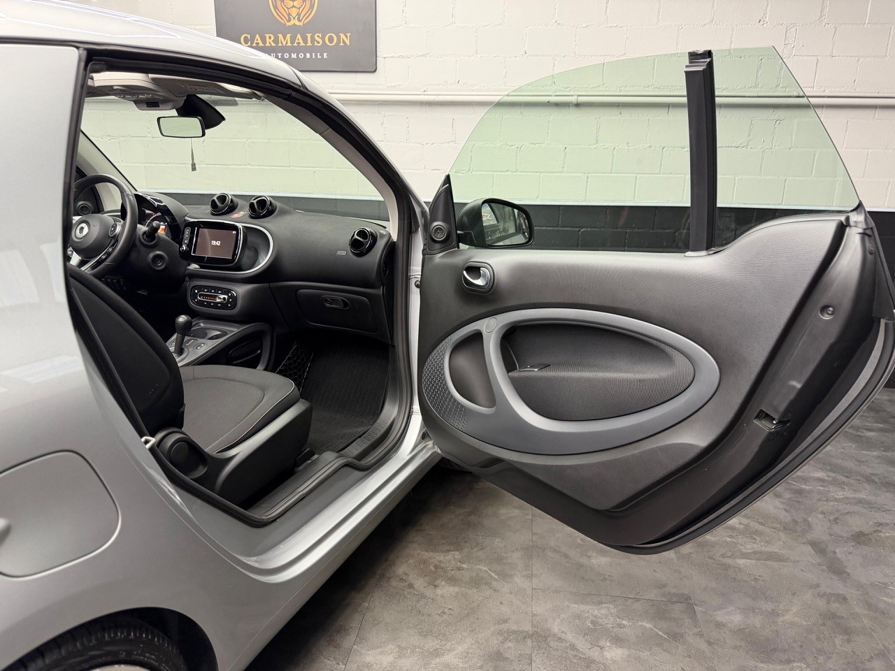 SMART fortwo twinmatic | 90 PS | Brabus Heckleuchten | Evil eyes Limitiert | BBS Wheels | H&R Federn-image-21