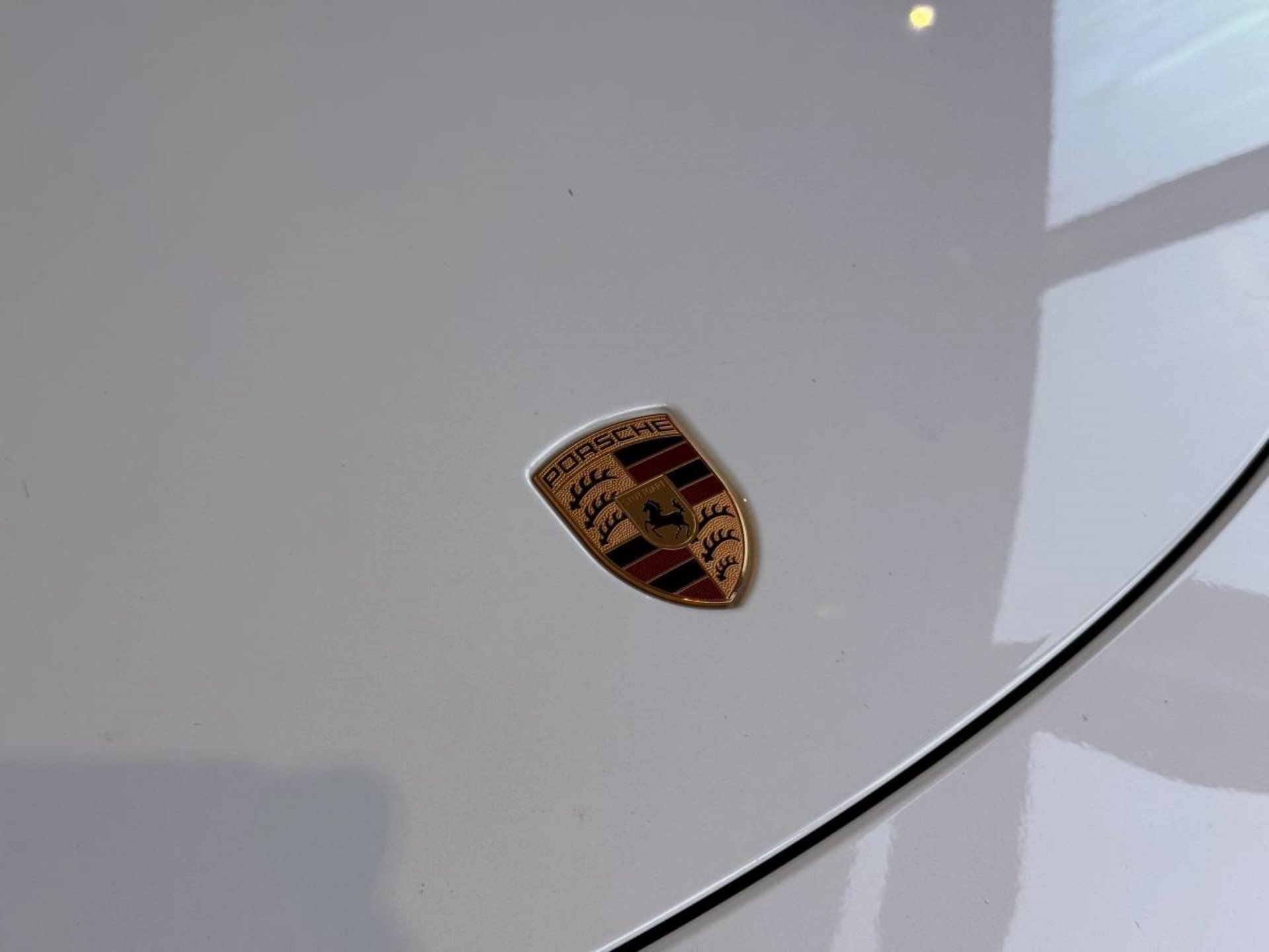 PORSCHE 911 Turbo-image-28
