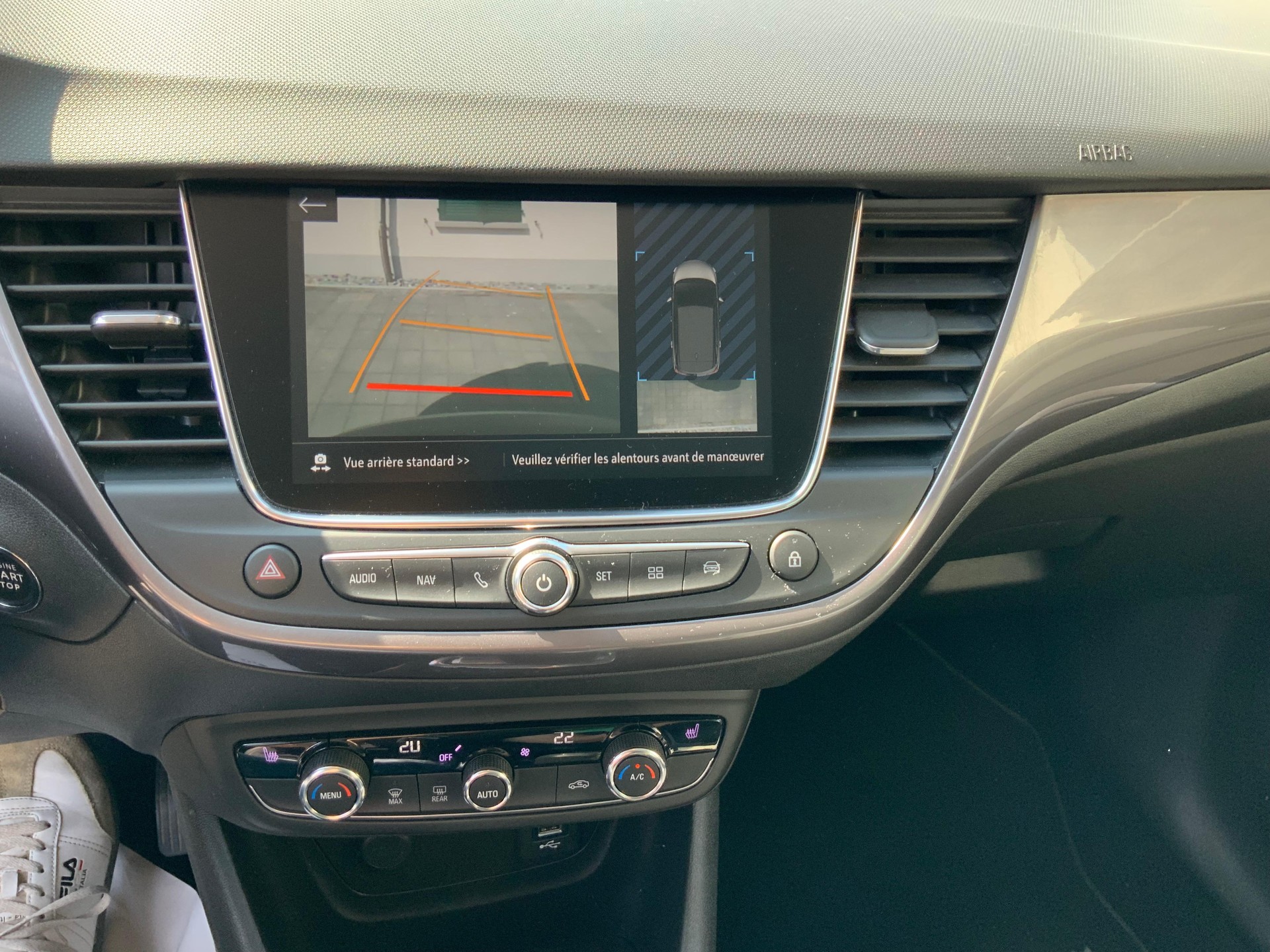 OPEL Crossland X 1.2 T 130 Ultimate S/S-image-10