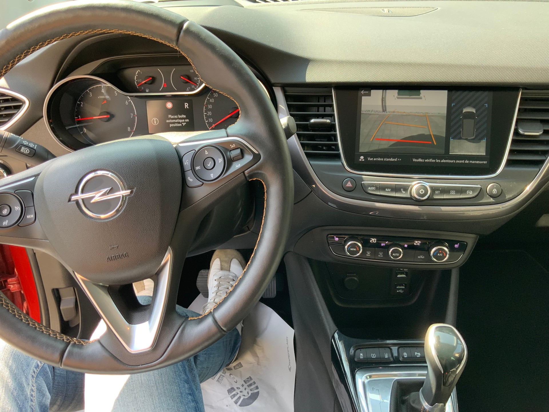 OPEL Crossland X 1.2 T 130 Ultimate S/S-image-9