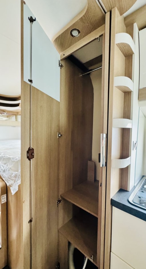 MALIBU T 460 KB-LE comfort 4.2 t, Hubbett, LiFePO4-Batterie 350 Ah, Clesana C1-image-11