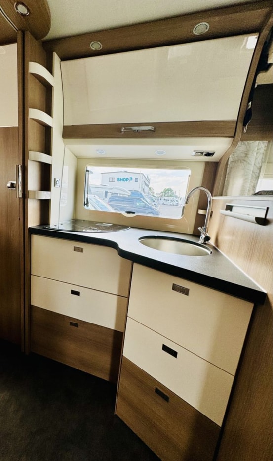 MALIBU T 460 KB-LE comfort 4.2 t, Hubbett, LiFePO4-Batterie 350 Ah, Clesana C1-image-10