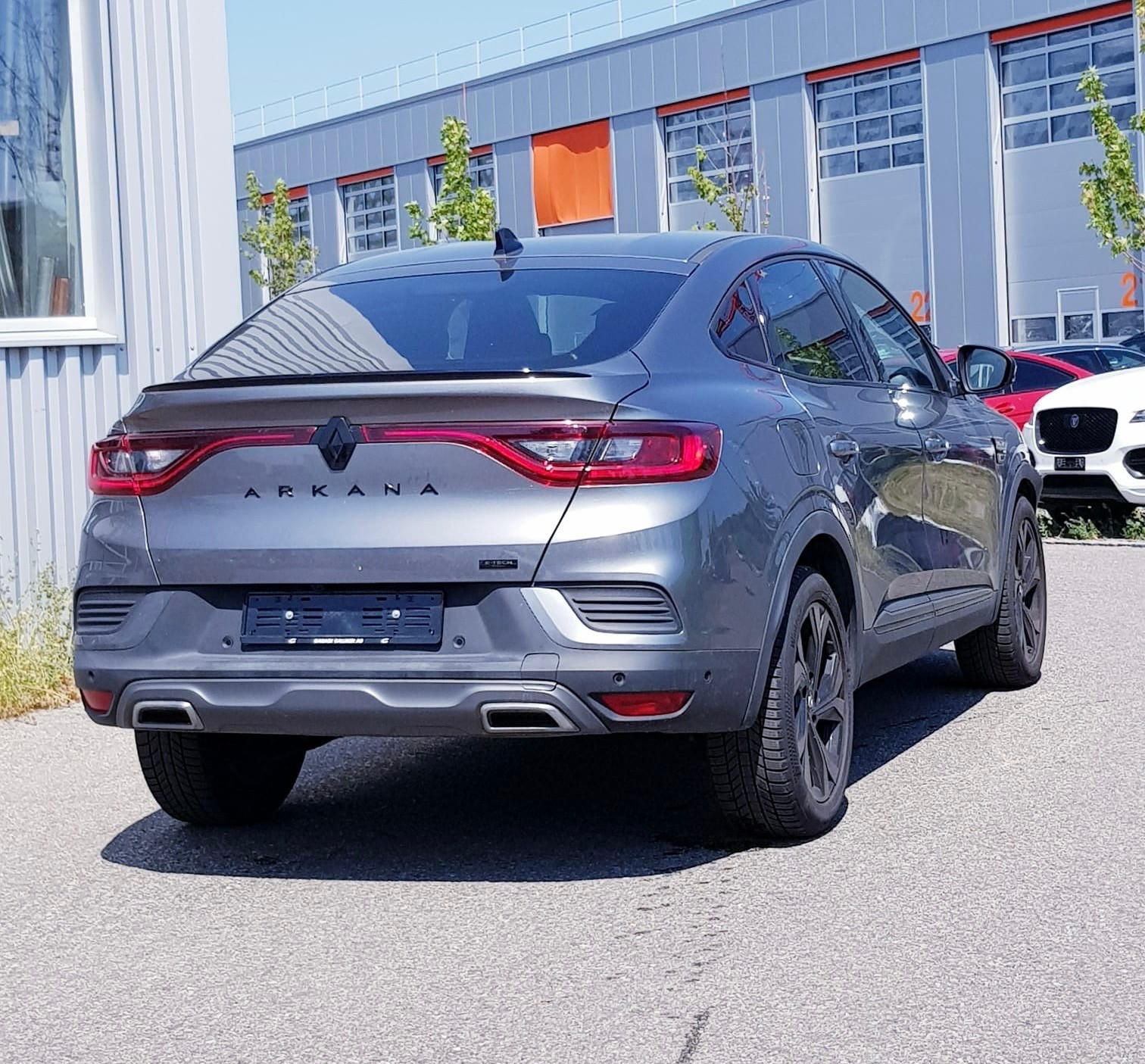 RENAULT Arkana 1.6 E-Tech Engineered-image-2